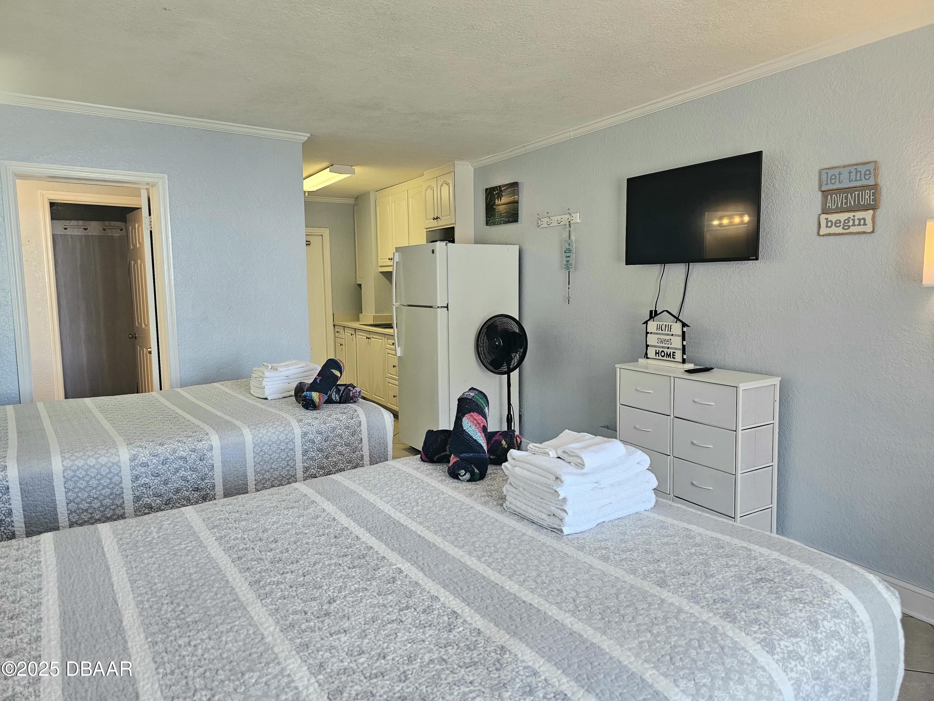 1233 S Atlantic Avenue