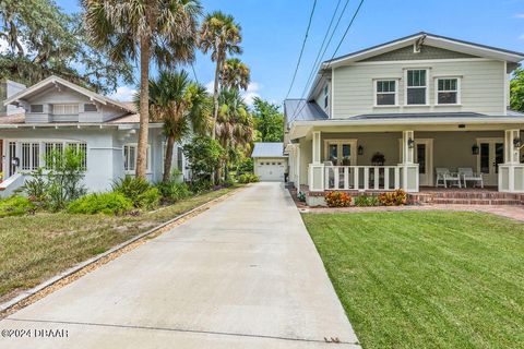 A home in New Smyrna Beach