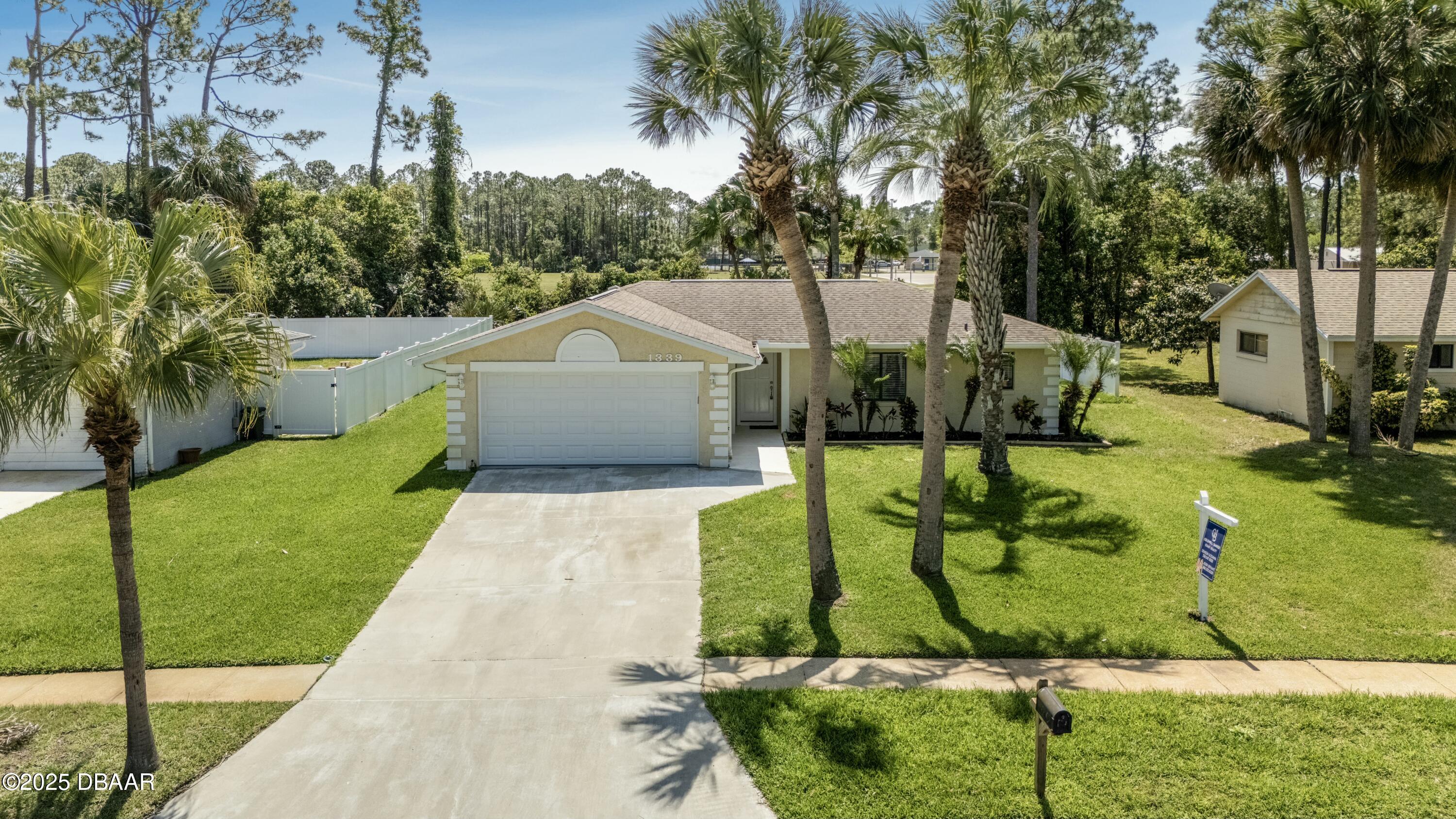 1339 Dexter Drive S