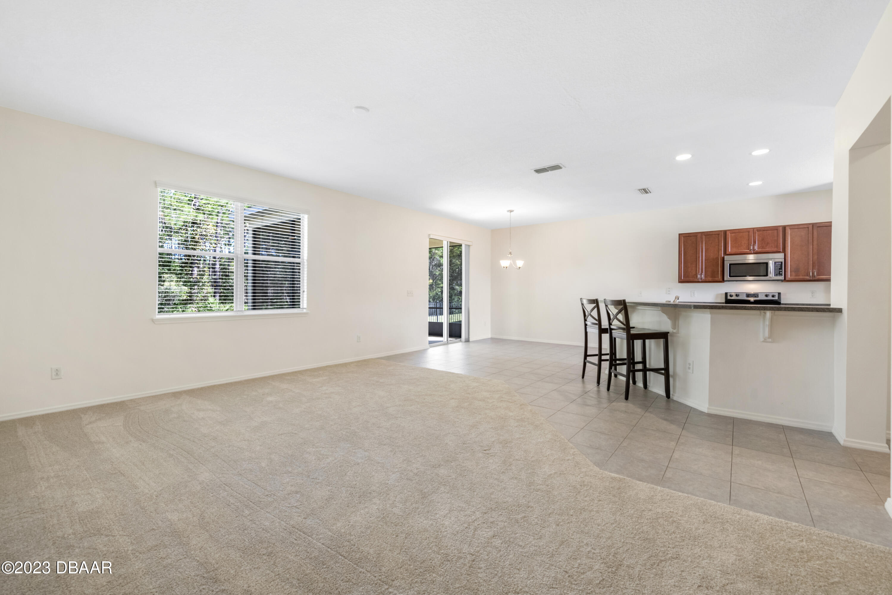 Daytona Beach, Florida 32124, United States, 3 Bedrooms Bedrooms, ,3 BathroomsBathrooms,Residential,Active,69497