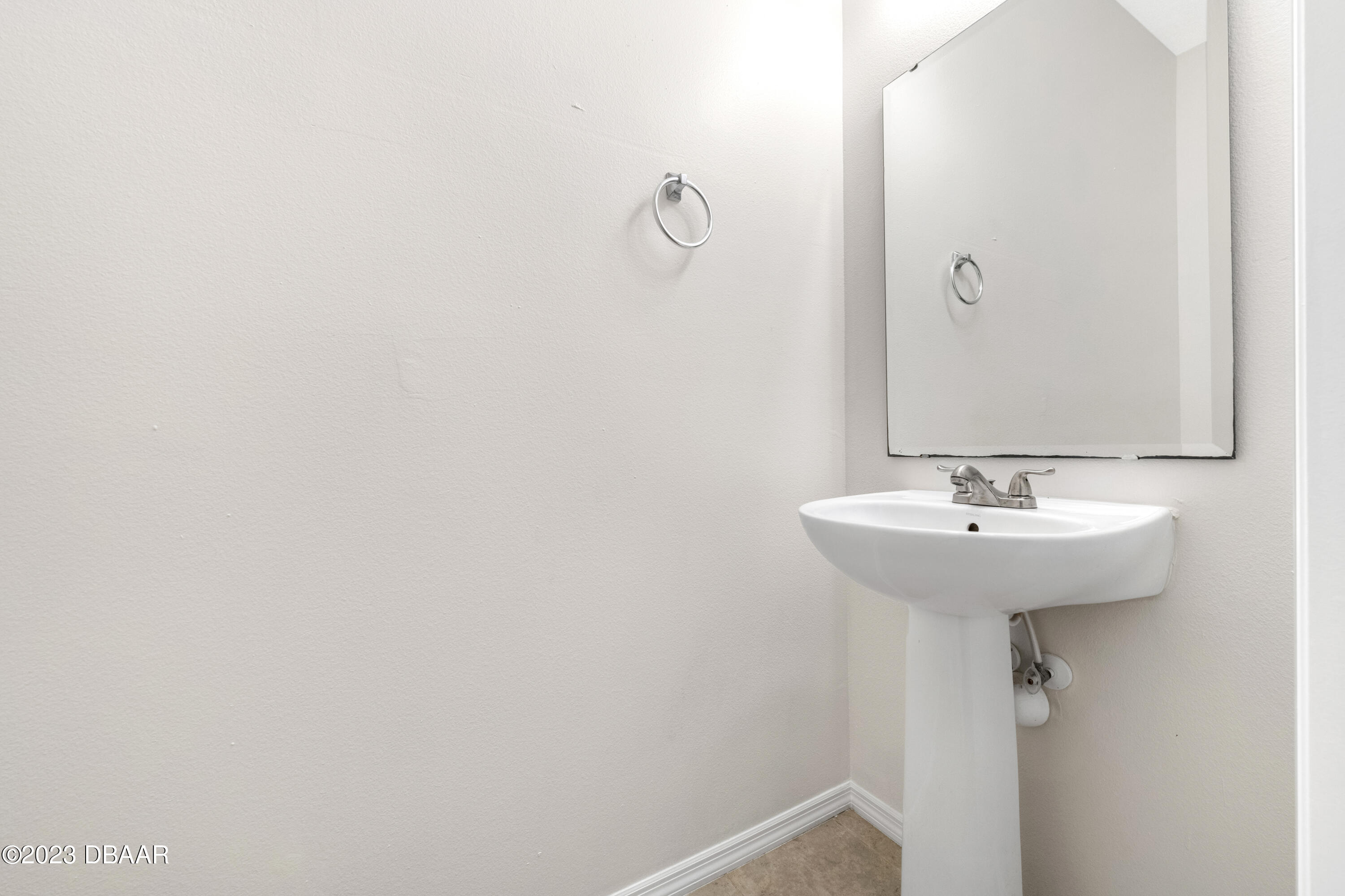 Daytona Beach, Florida 32124, United States, 3 Bedrooms Bedrooms, ,3 BathroomsBathrooms,Residential,Active,69497