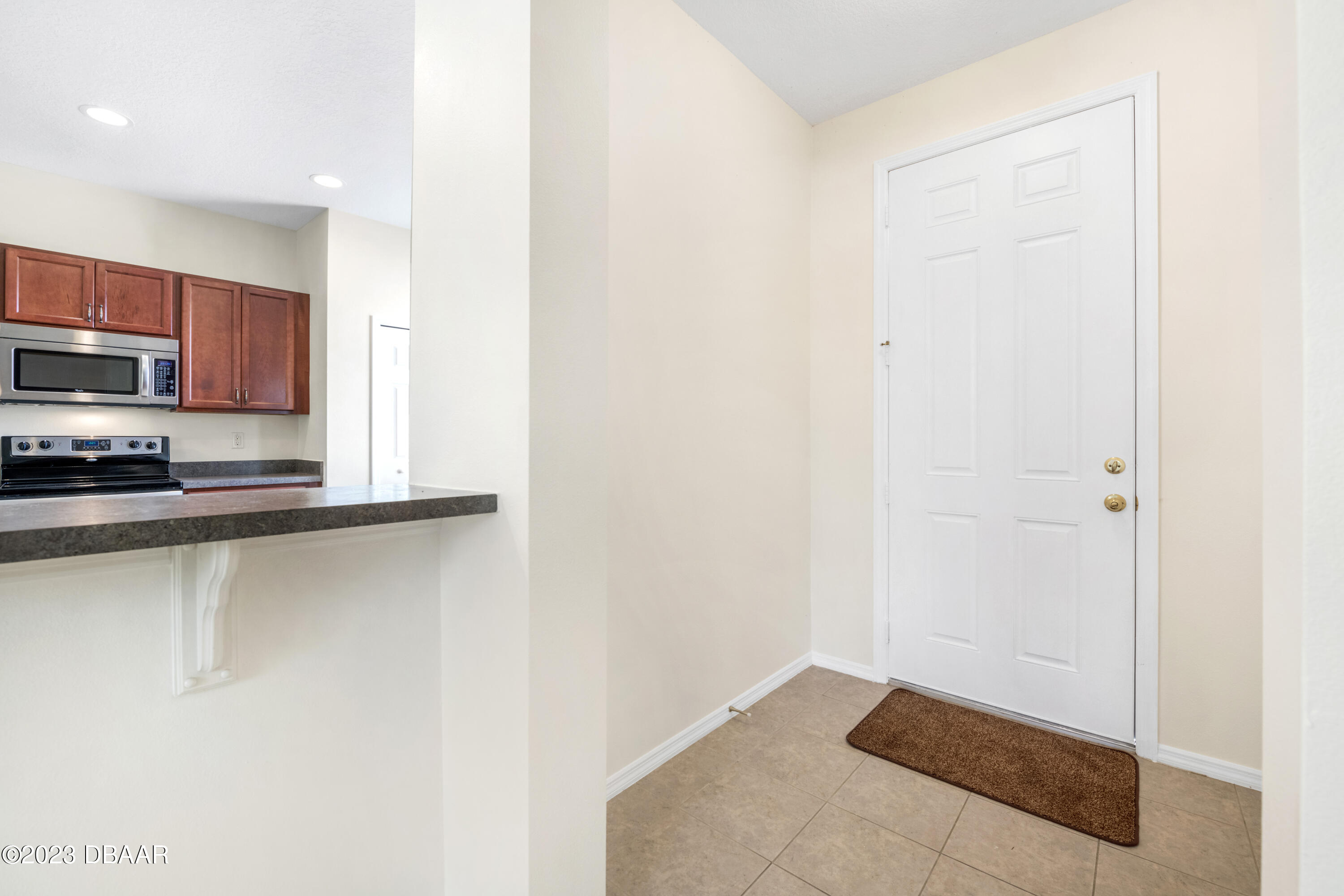 Daytona Beach, Florida 32124, United States, 3 Bedrooms Bedrooms, ,3 BathroomsBathrooms,Residential,Active,69497