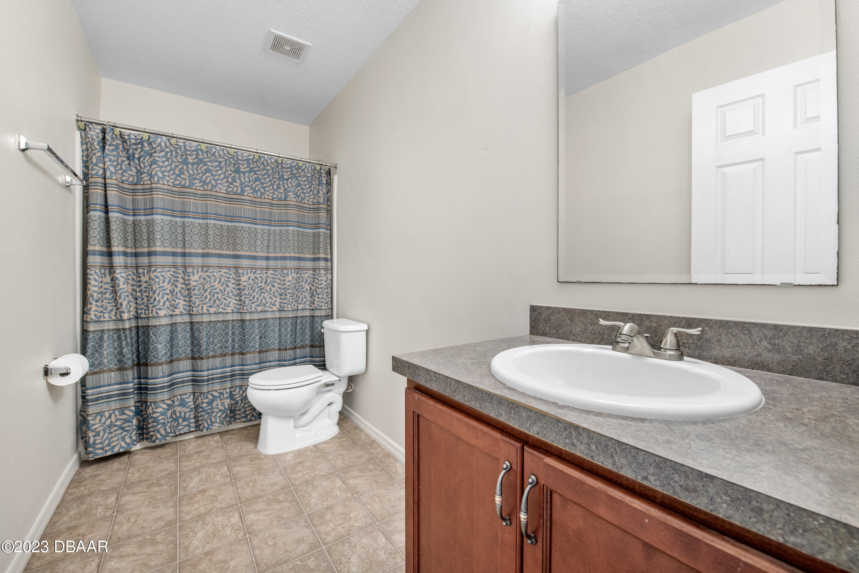 Daytona Beach, Florida 32124, United States, 3 Bedrooms Bedrooms, ,3 BathroomsBathrooms,Residential,Active,69497