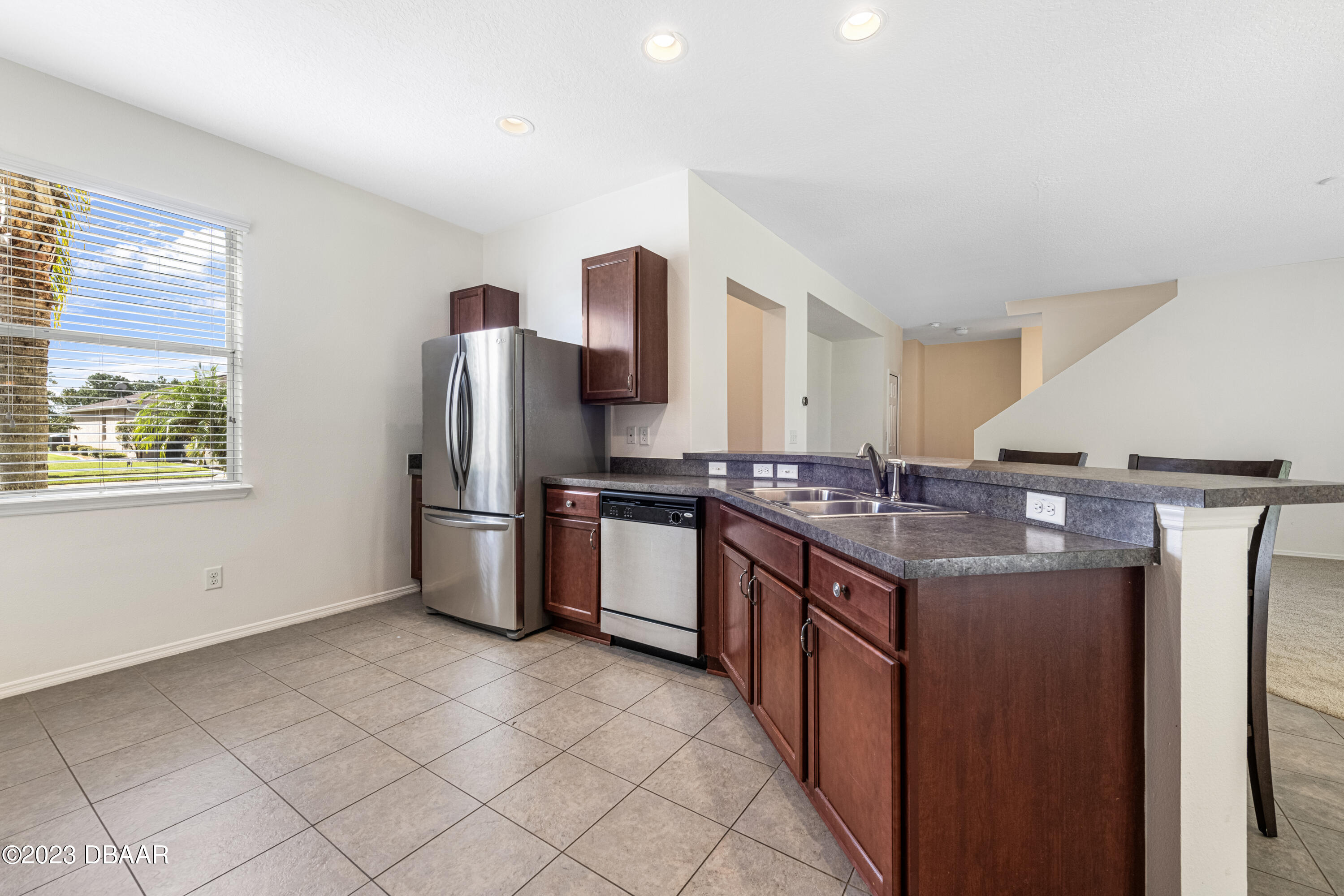 Daytona Beach, Florida 32124, United States, 3 Bedrooms Bedrooms, ,3 BathroomsBathrooms,Residential,Active,69497