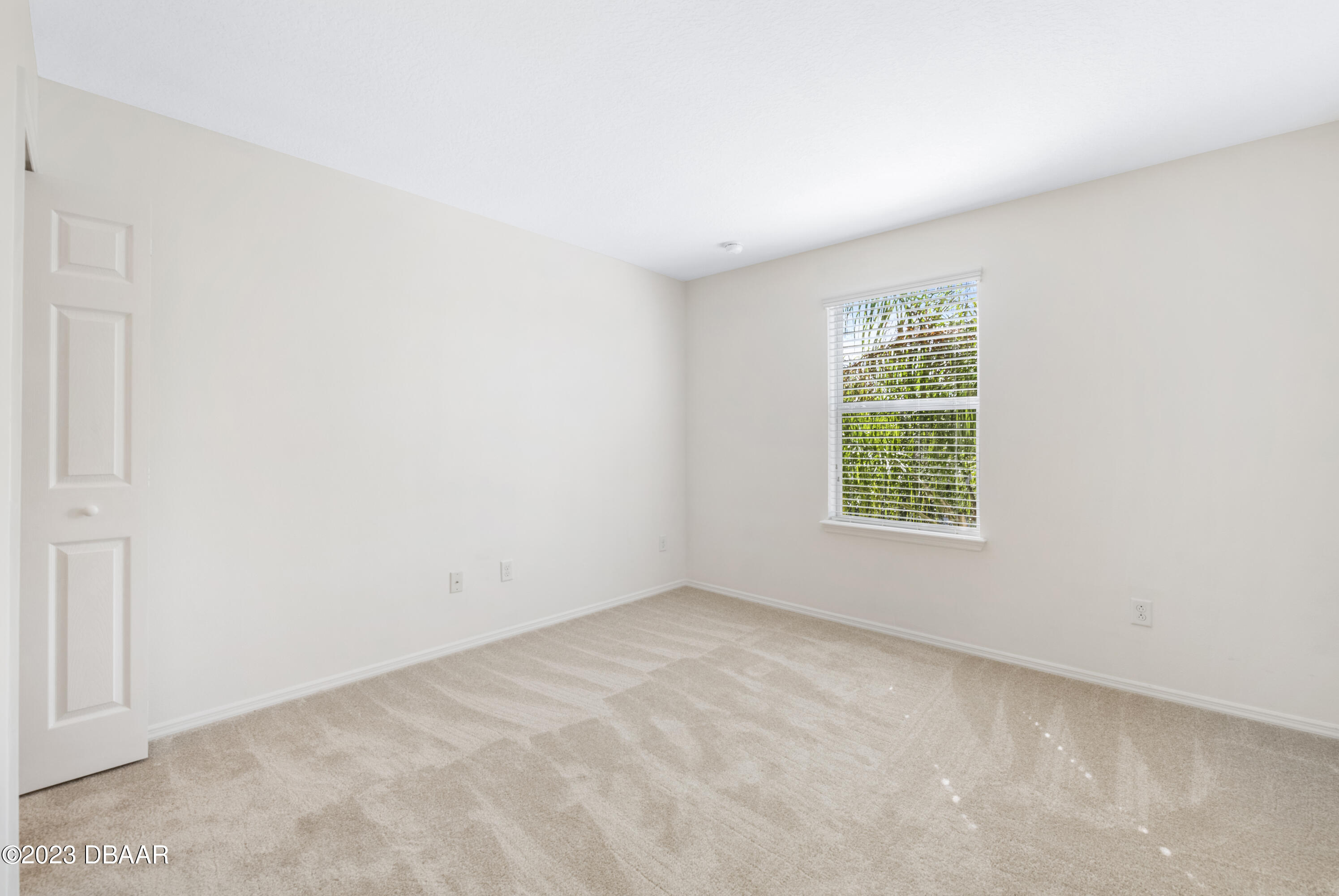 Daytona Beach, Florida 32124, United States, 3 Bedrooms Bedrooms, ,3 BathroomsBathrooms,Residential,Active,69497