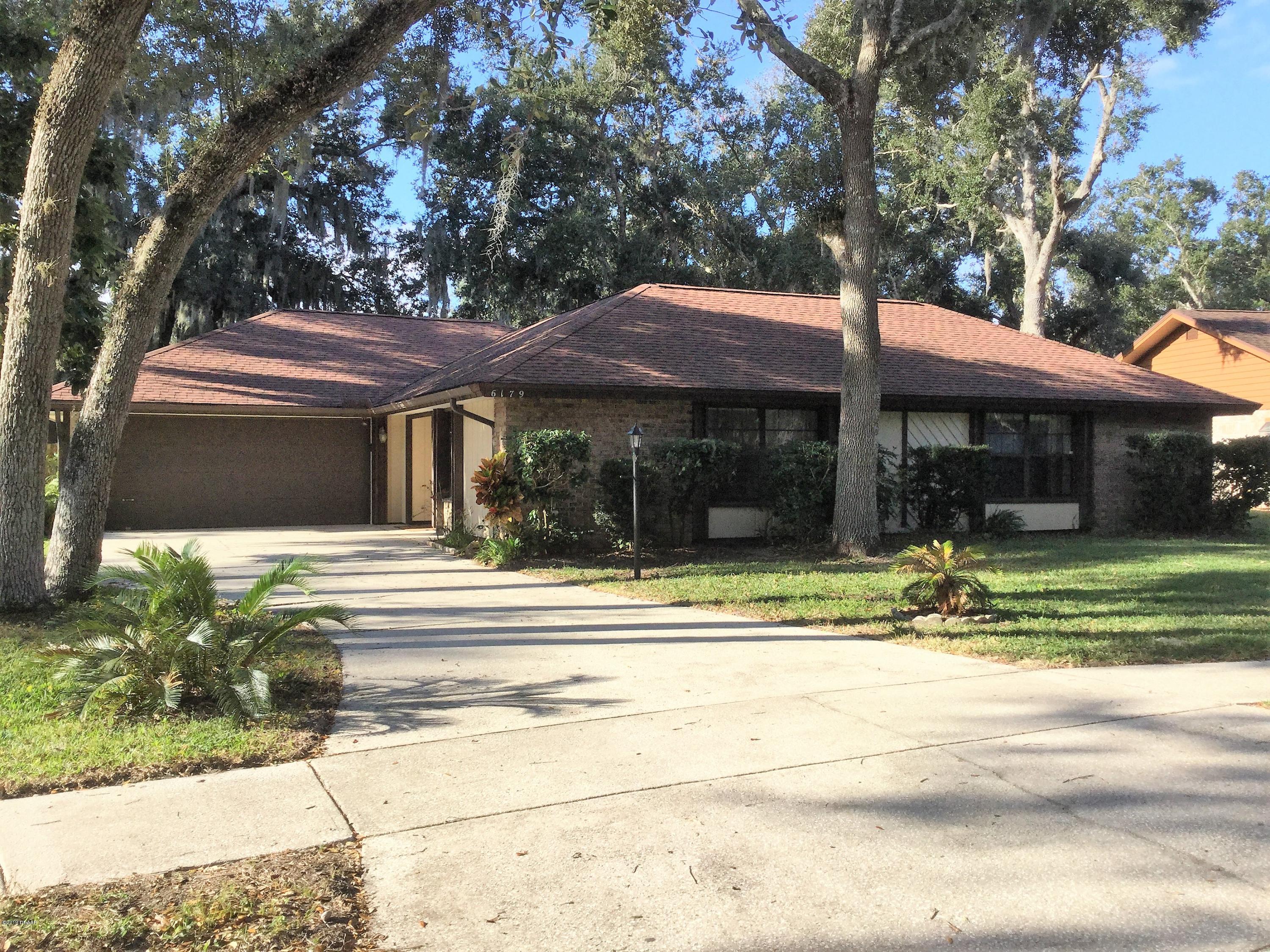 Photo 1 of 35 — 6179 Yellowstone Drive, Port Orange, FL 32127