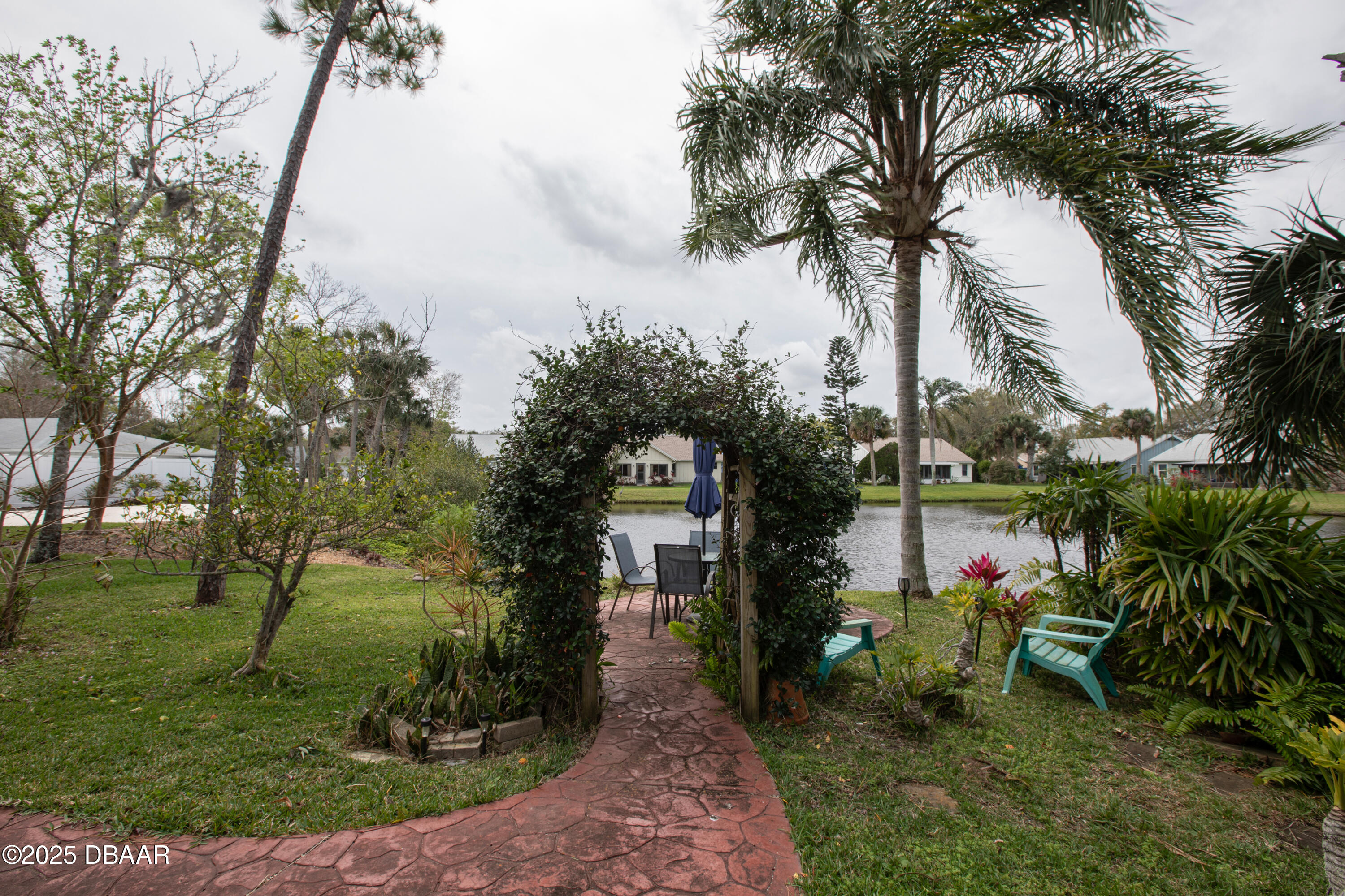 731 Pine Shores Circle