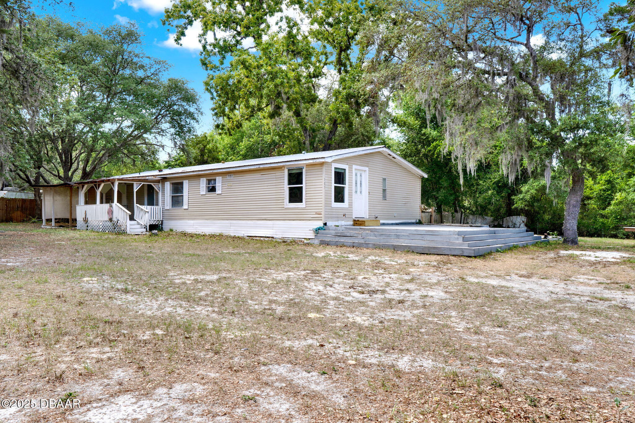 107 Riverside Trail