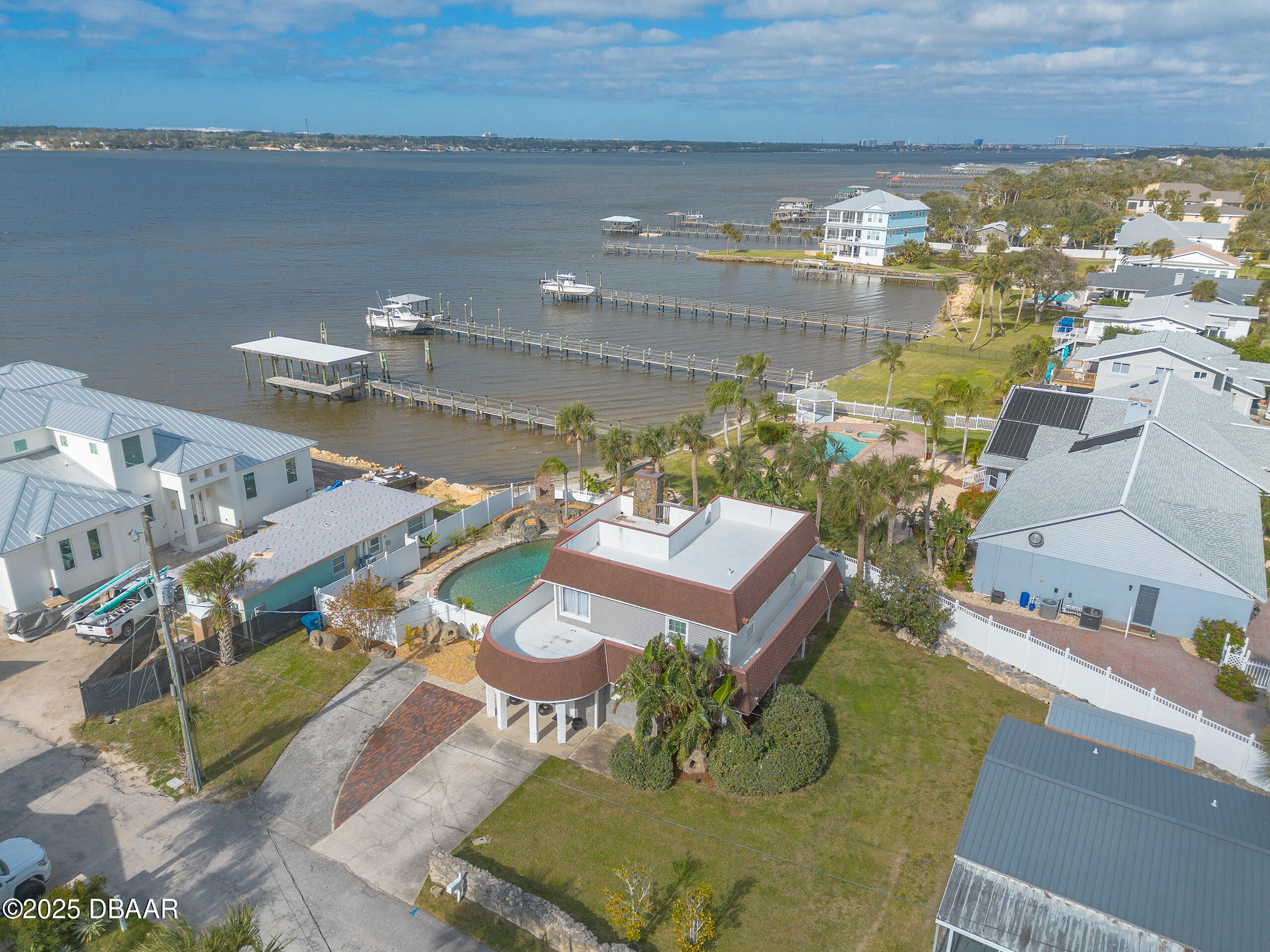 2900 S Peninsula Drive