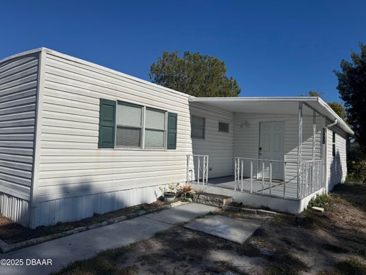 5480 PINELAND AVE, PORT ORANGE, FL 32127 - Image a366e02e3c22f0b3de82f7dc40141fda/4000671245