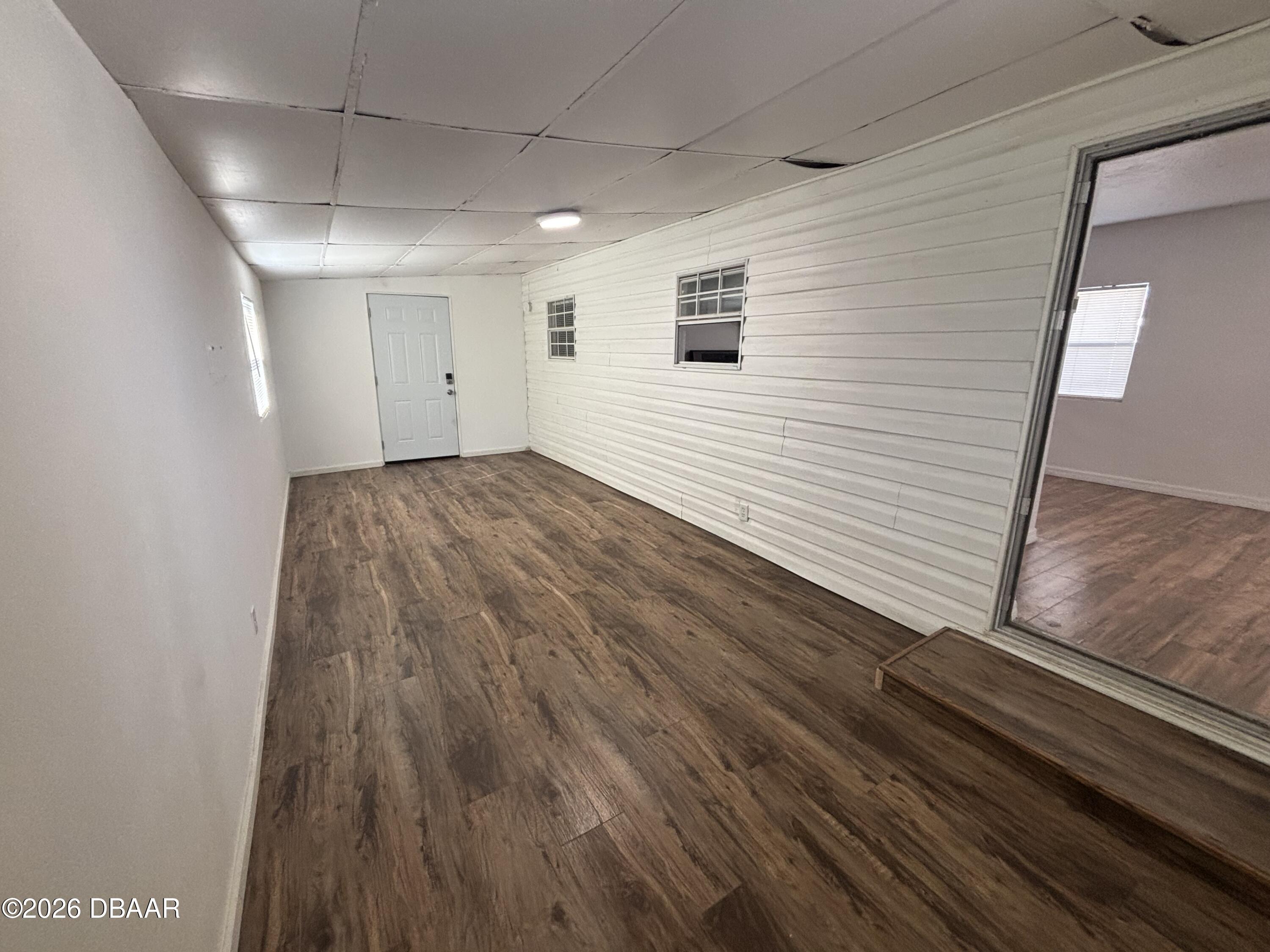 5480 Pineland Avenue