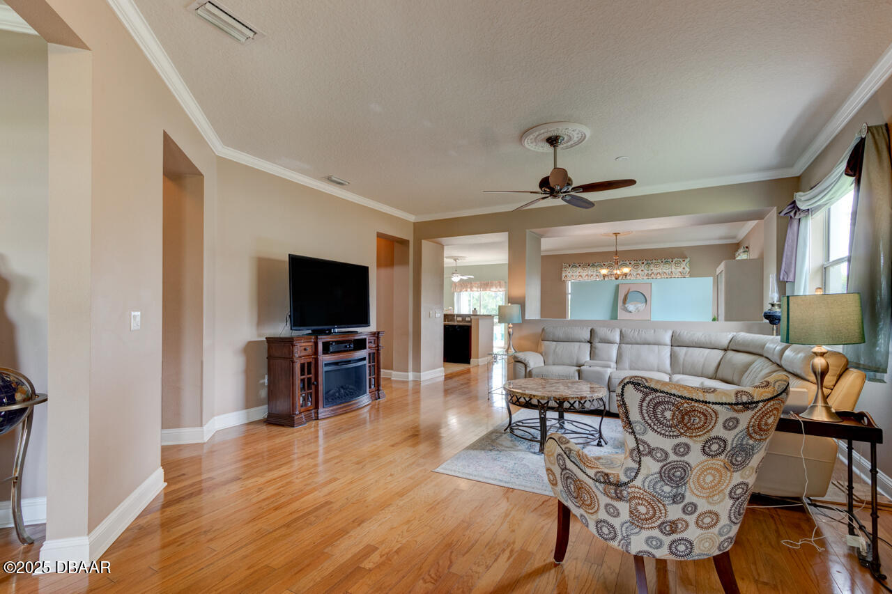 105 Hagge Drive