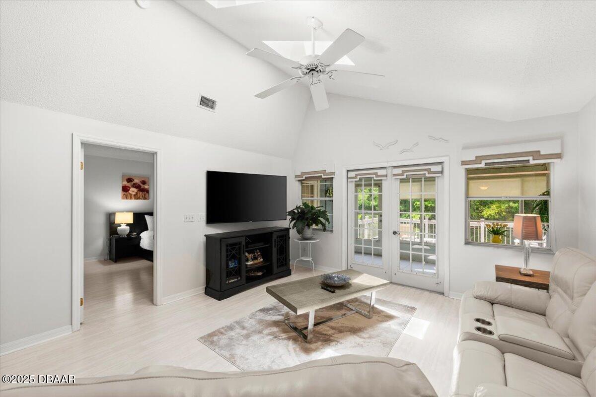 124 Kingbird Circle