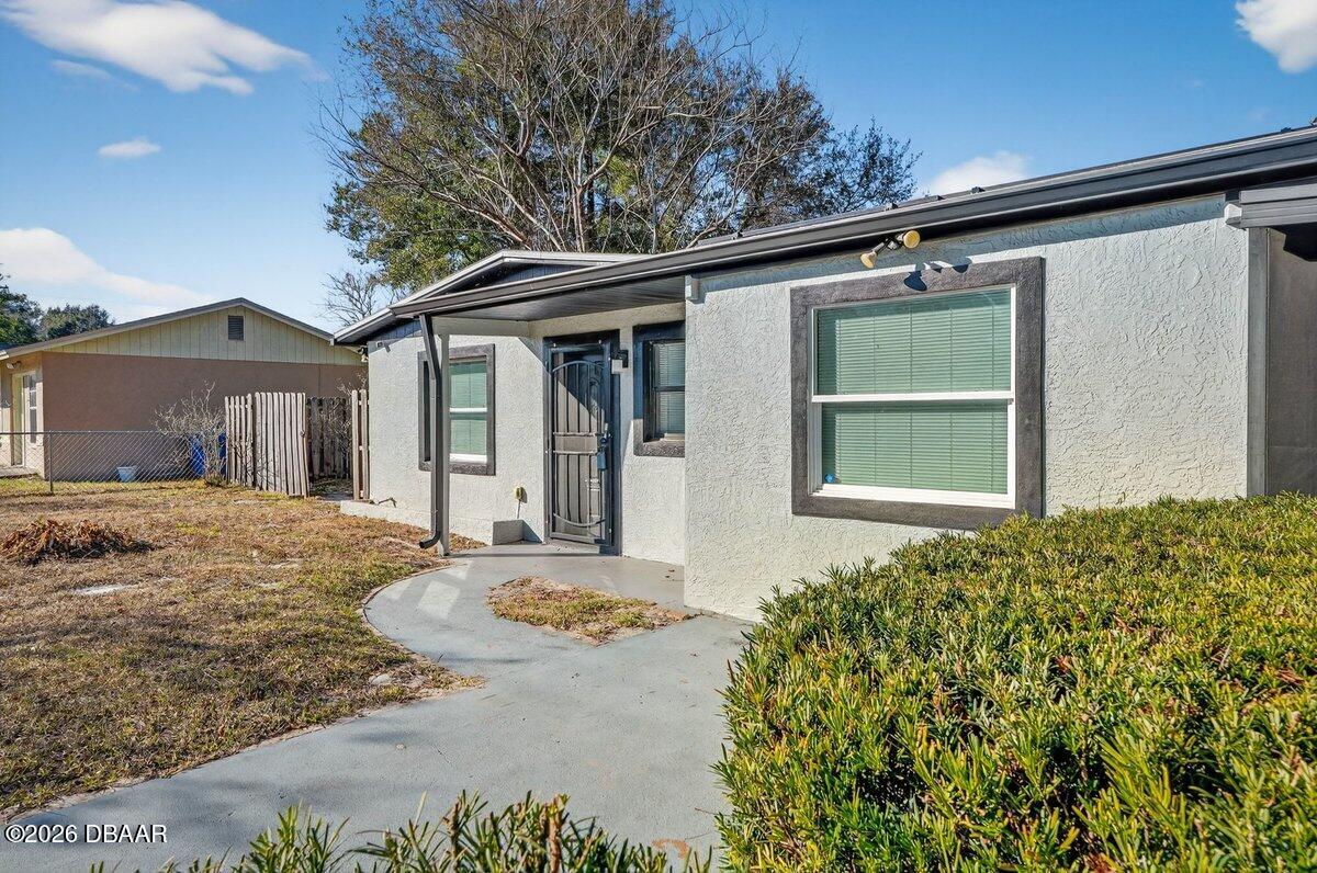 493 W Baltimore Drive