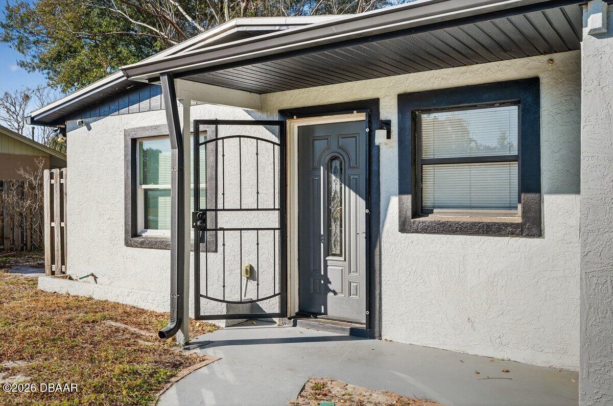 493 W Baltimore Drive