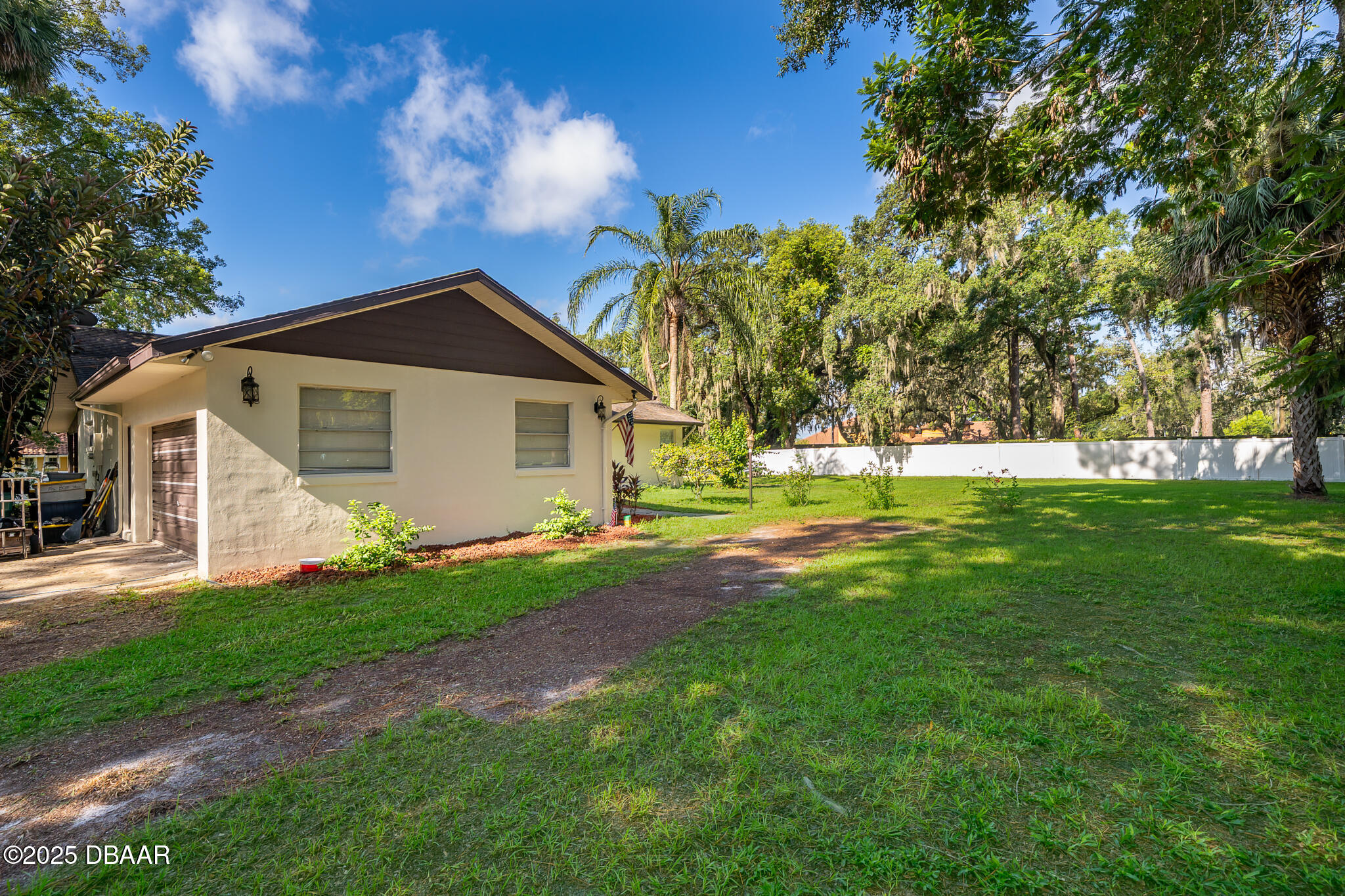 1715 W Lake Mary Boulevard