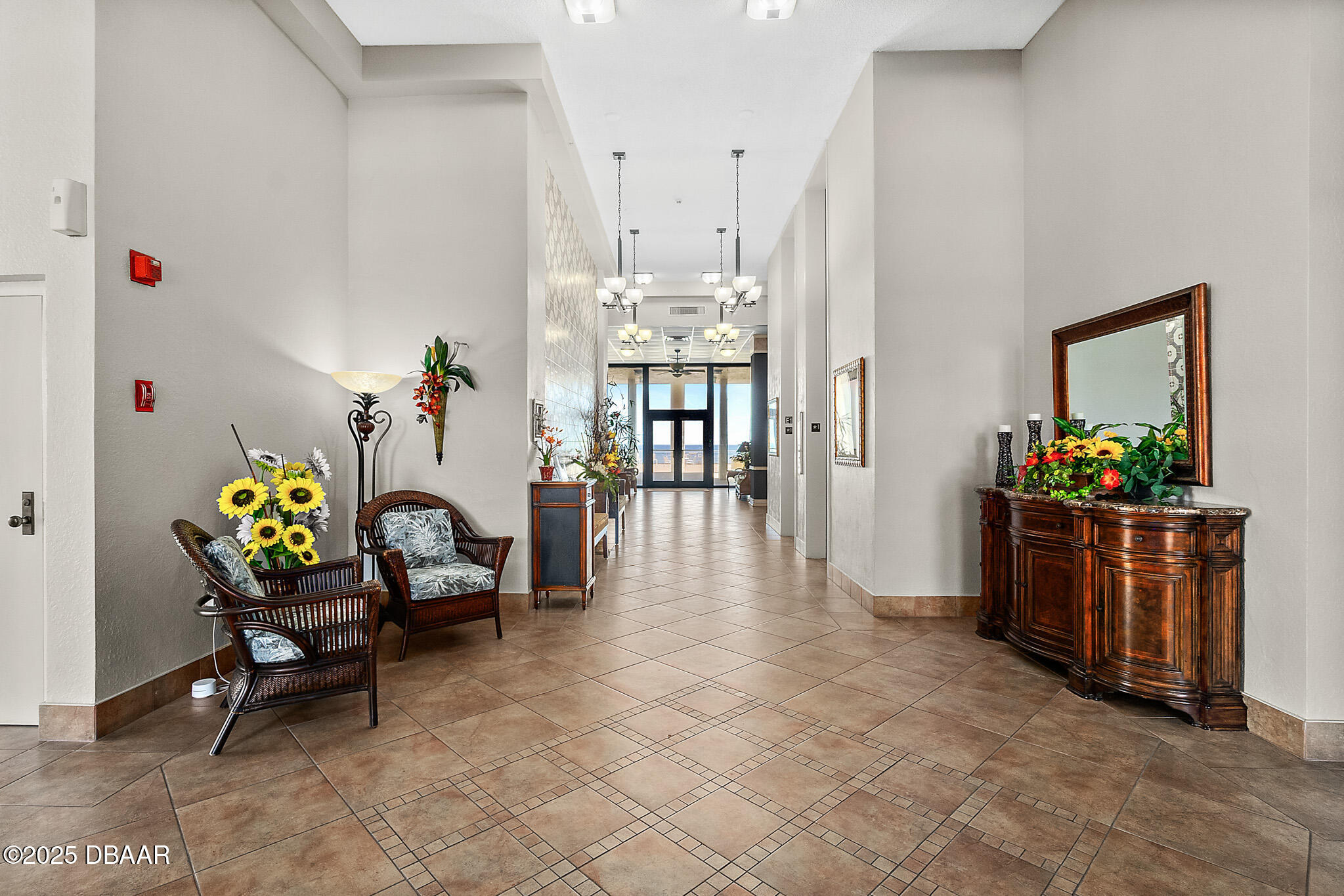 2947 S Atlantic Avenue