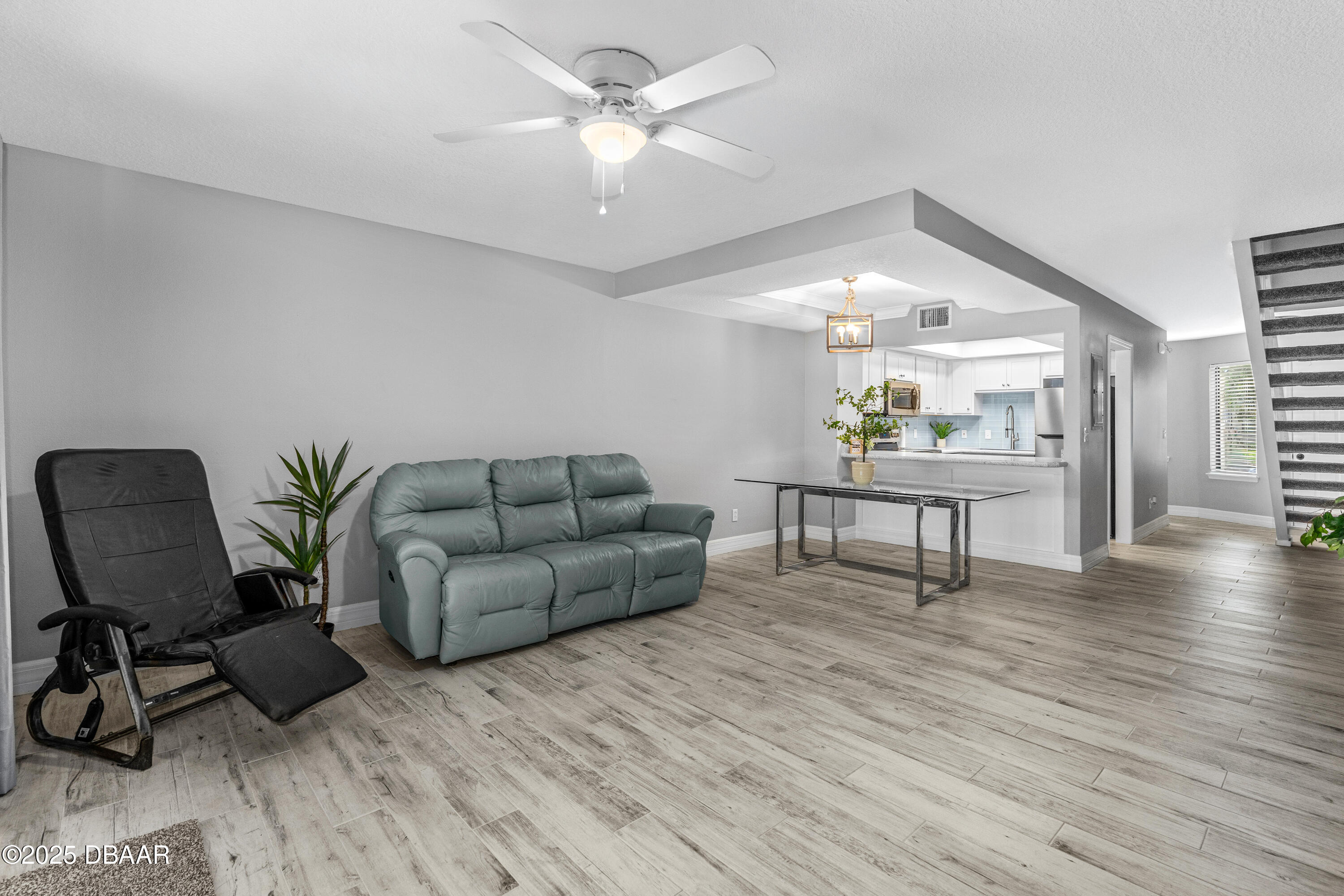 3960 Oak Trail Run 1904