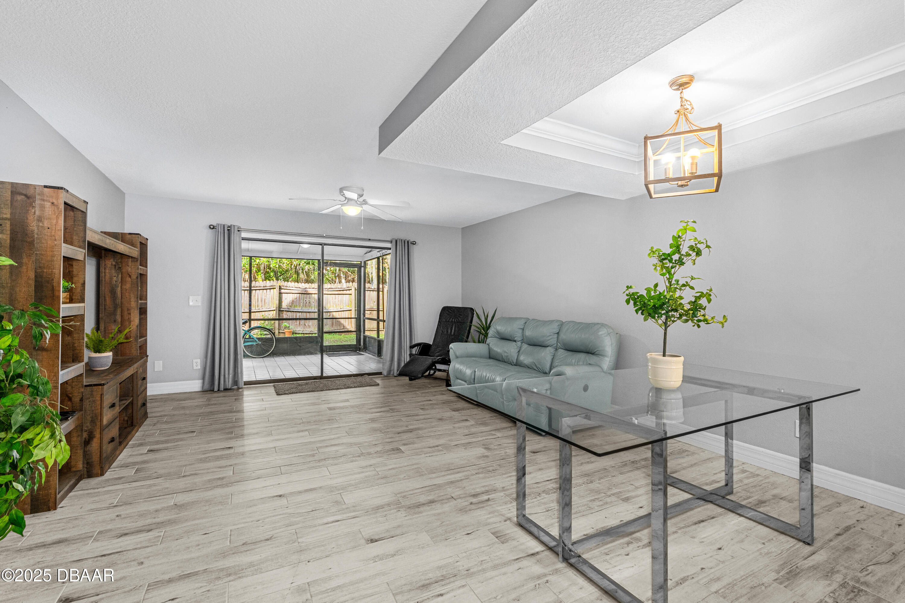 3960 Oak Trail Run 1904