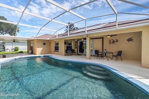 A home in South Daytona