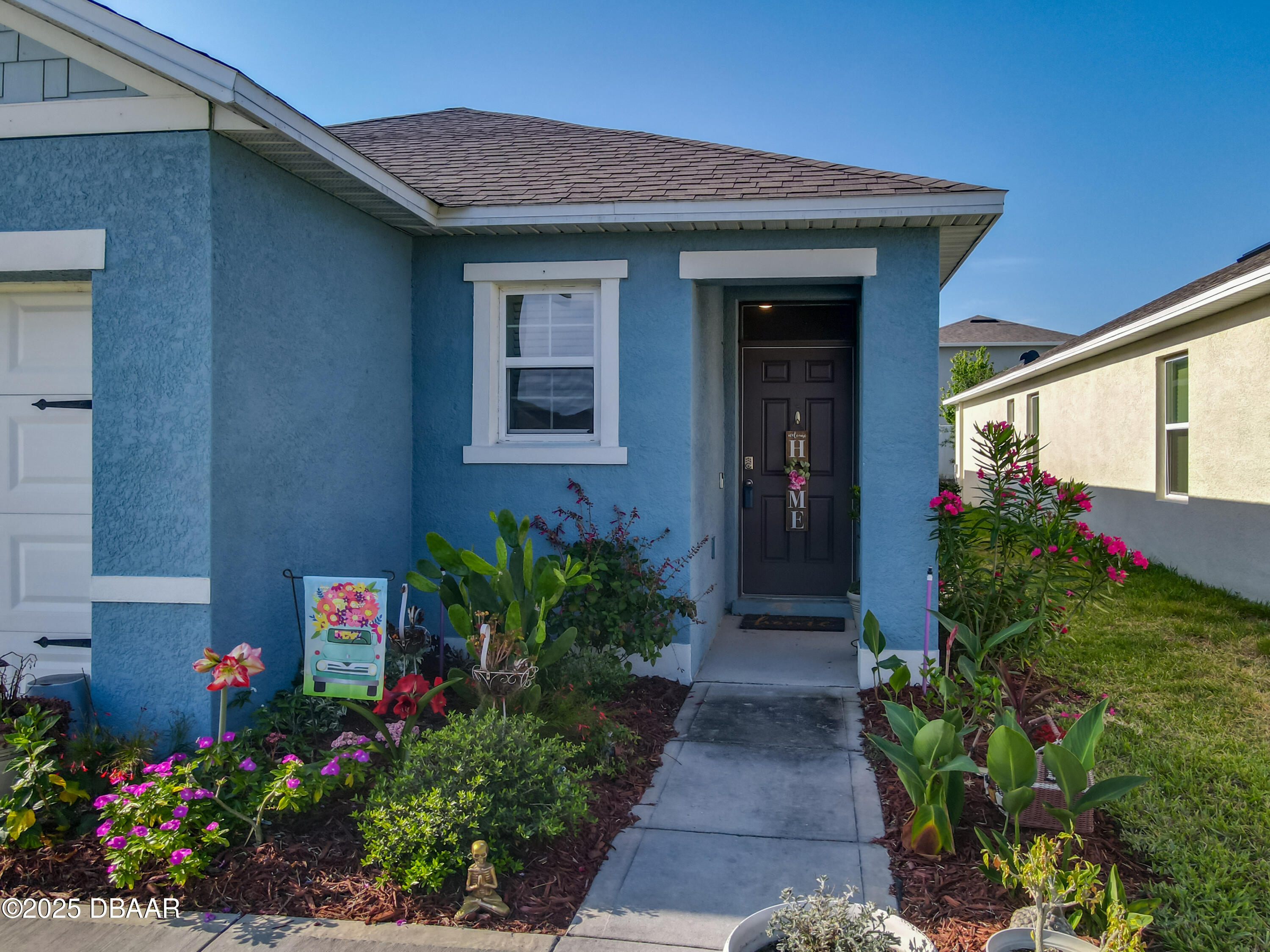 1379 Winter Gray Circle