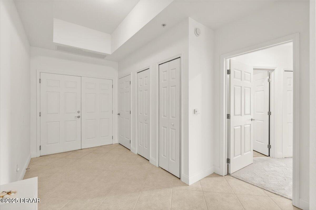 2 Oceans West Boulevard 206