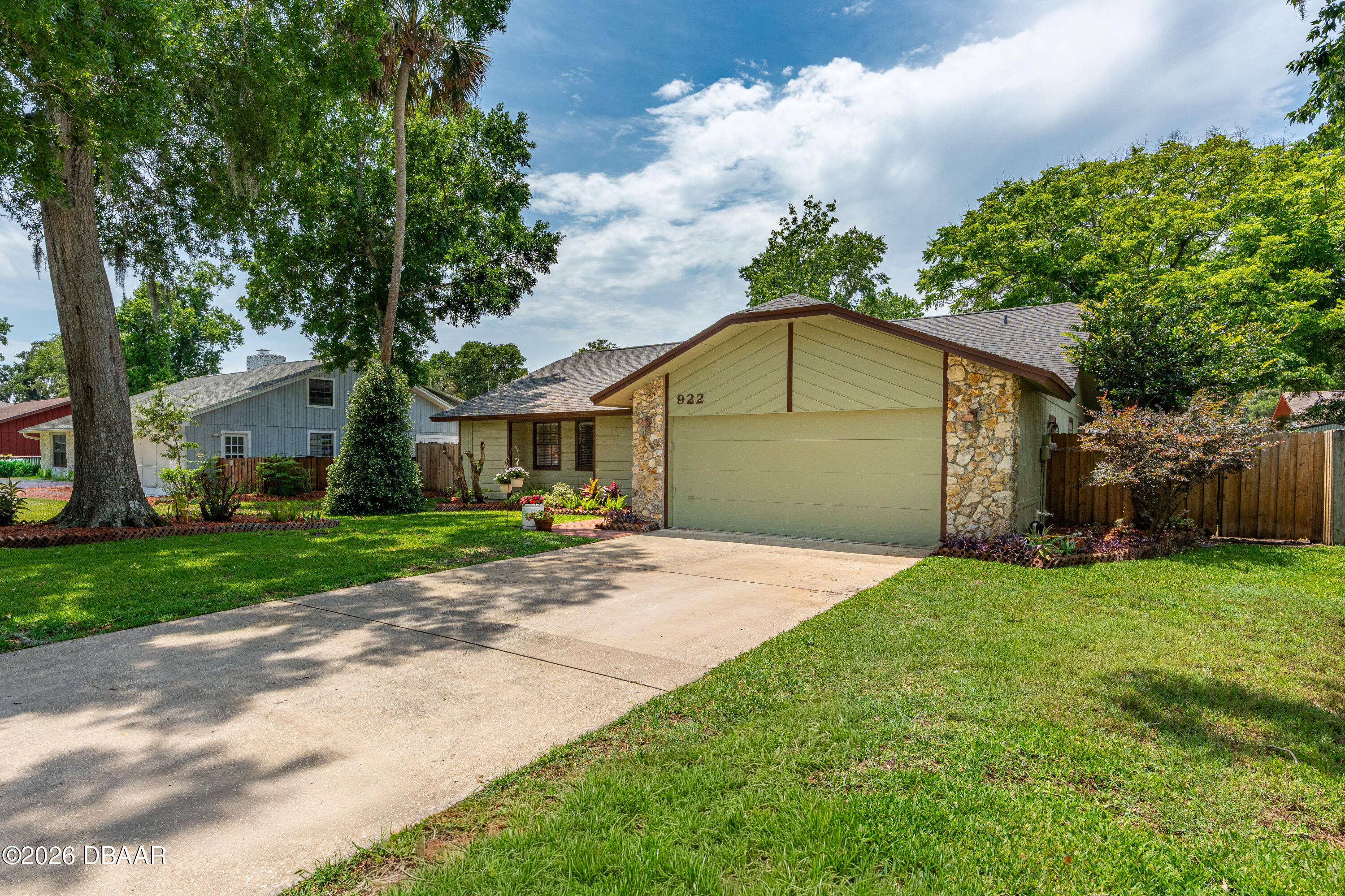 922 Mill Road Lane