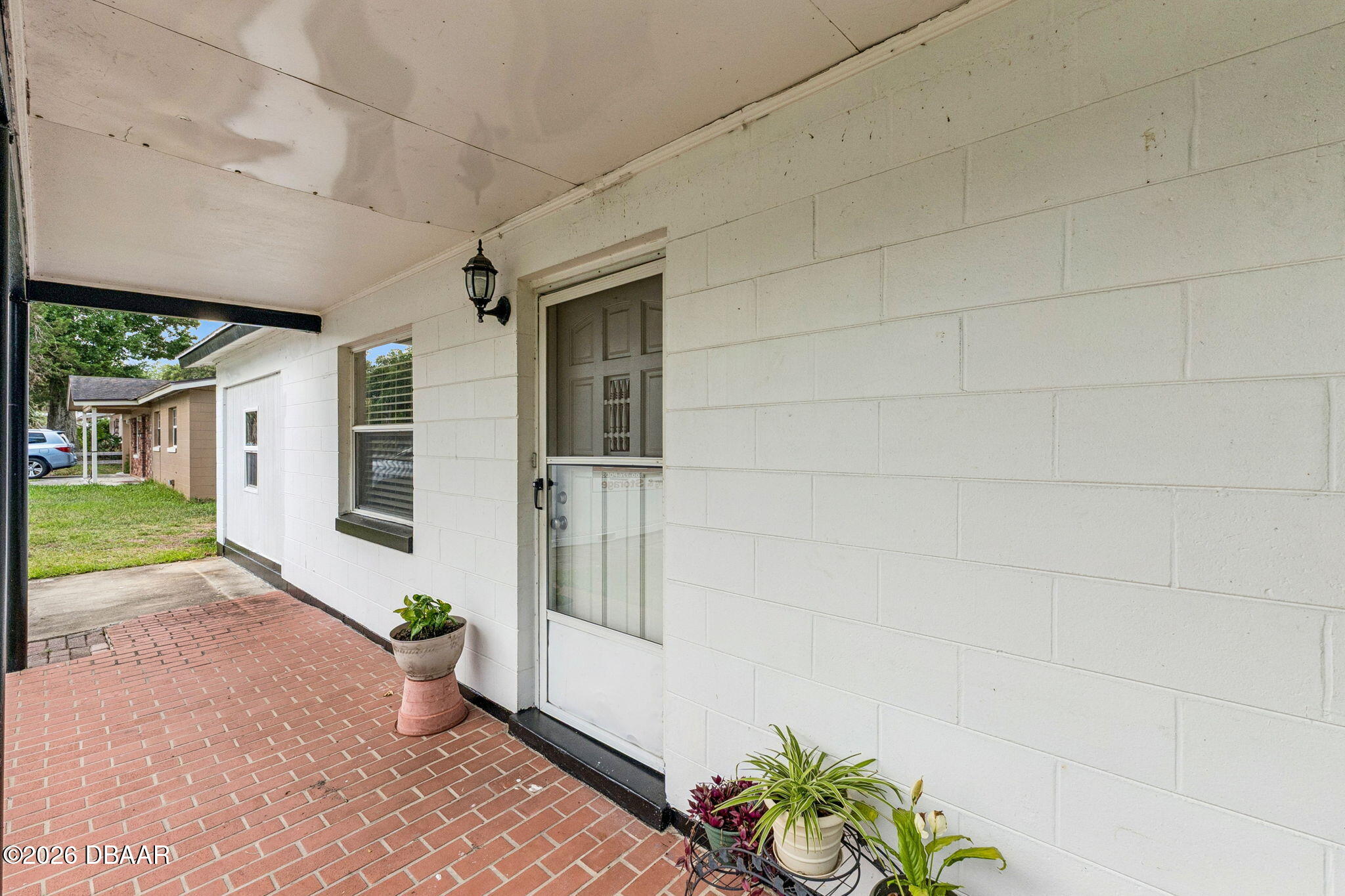 1152 Pineview Drive