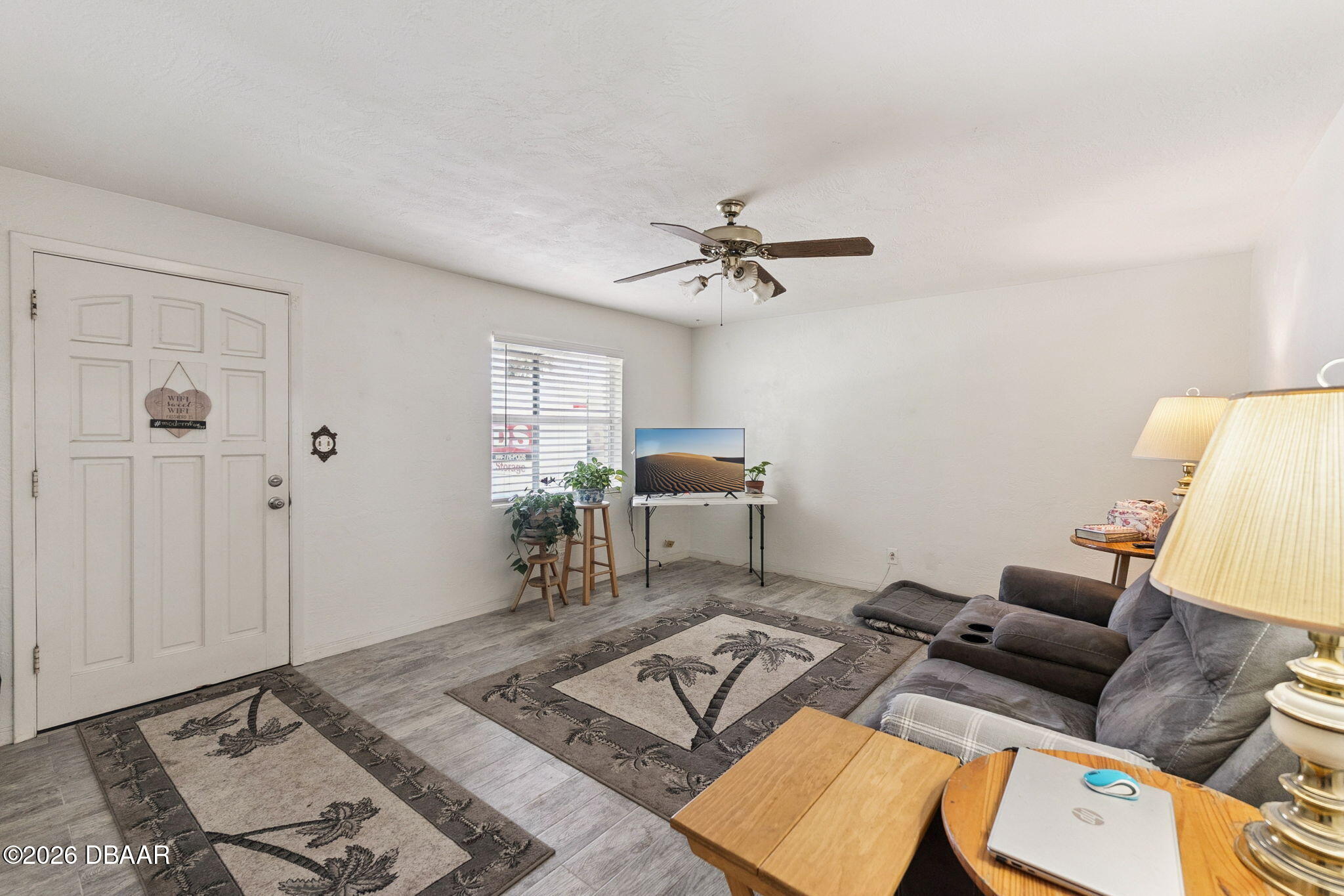 1152 Pineview Drive