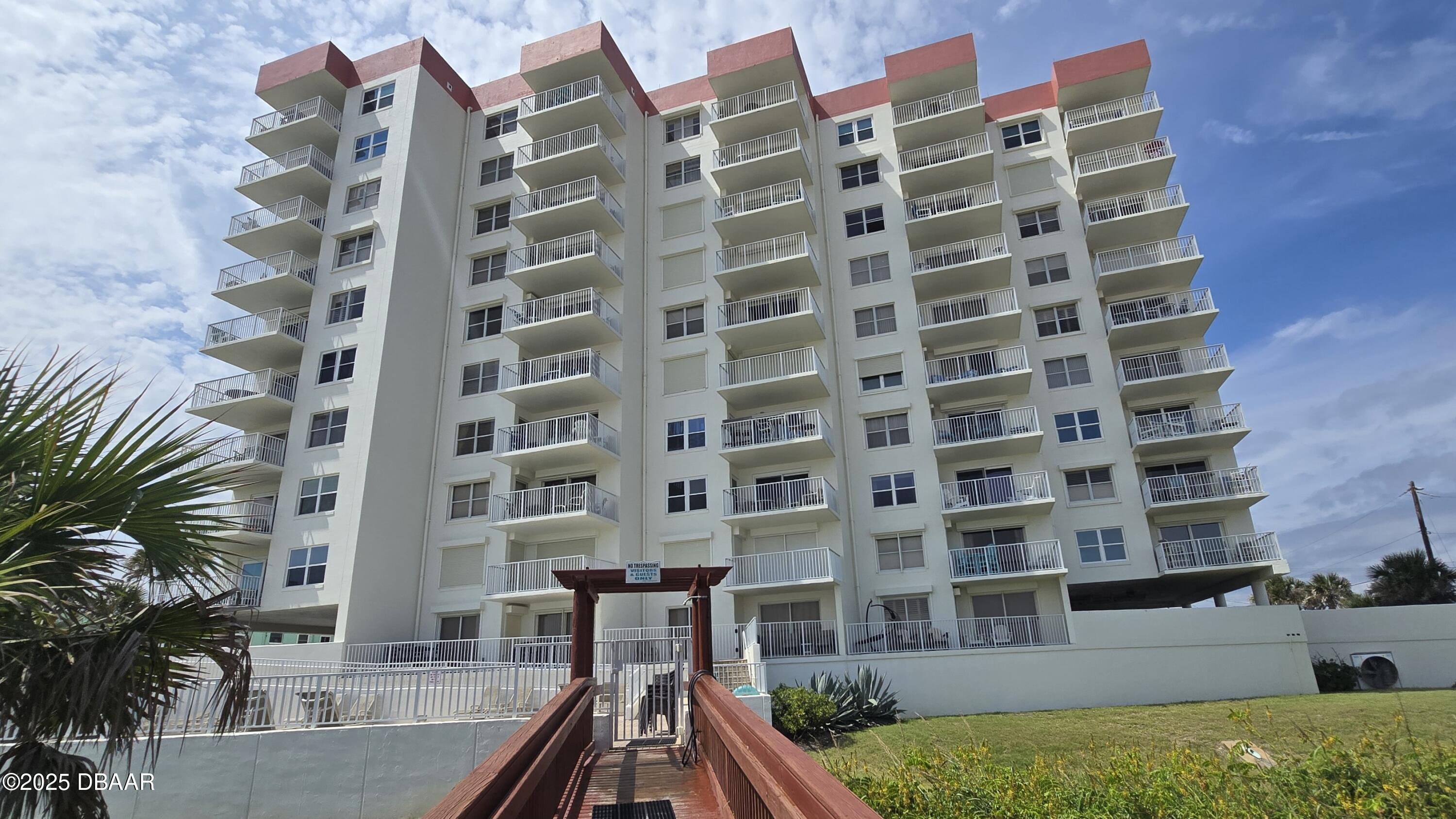 1183 Ocean Shore Boulevard 304