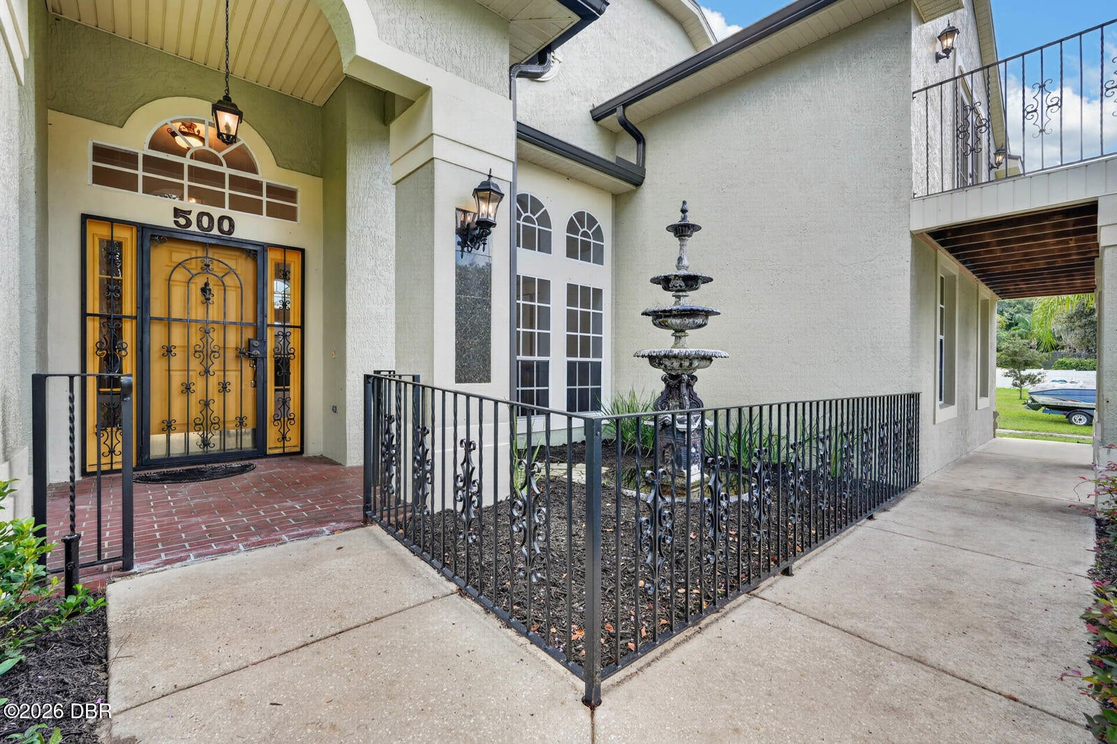 500 Lake Winnemissett Drive