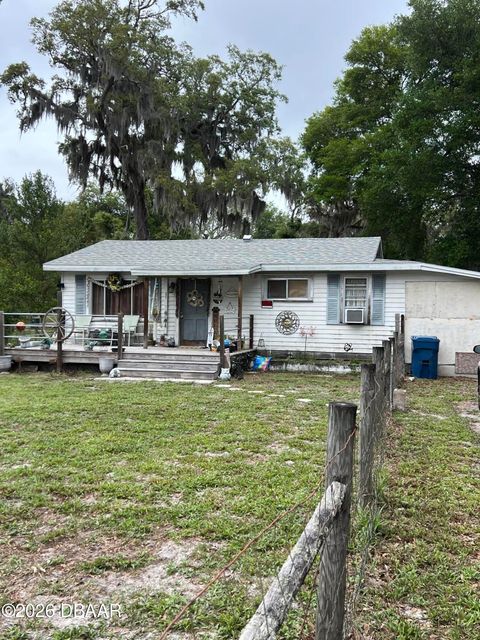 495 South Street DeLeon Springs FL 32130