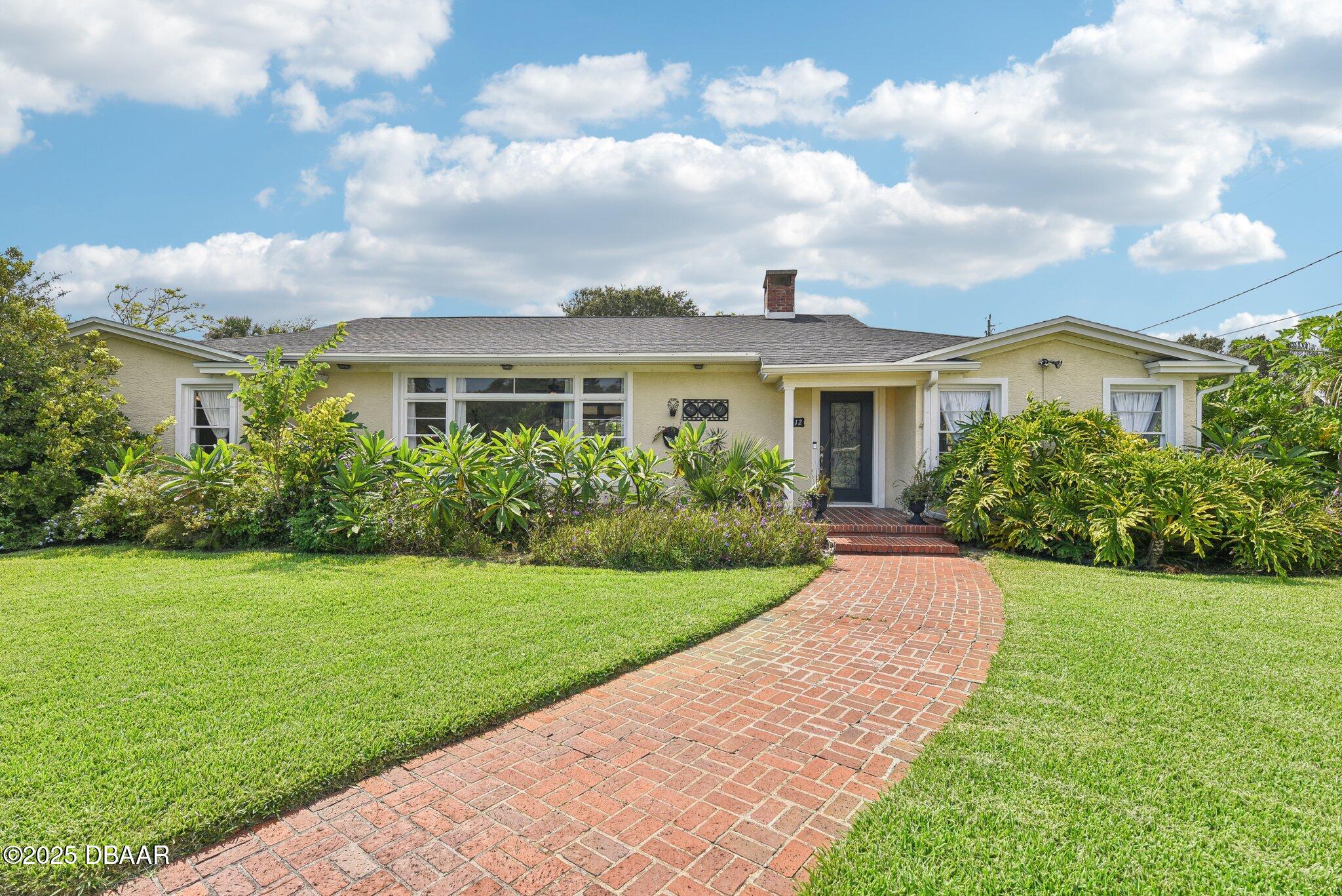 12 Foster Drive