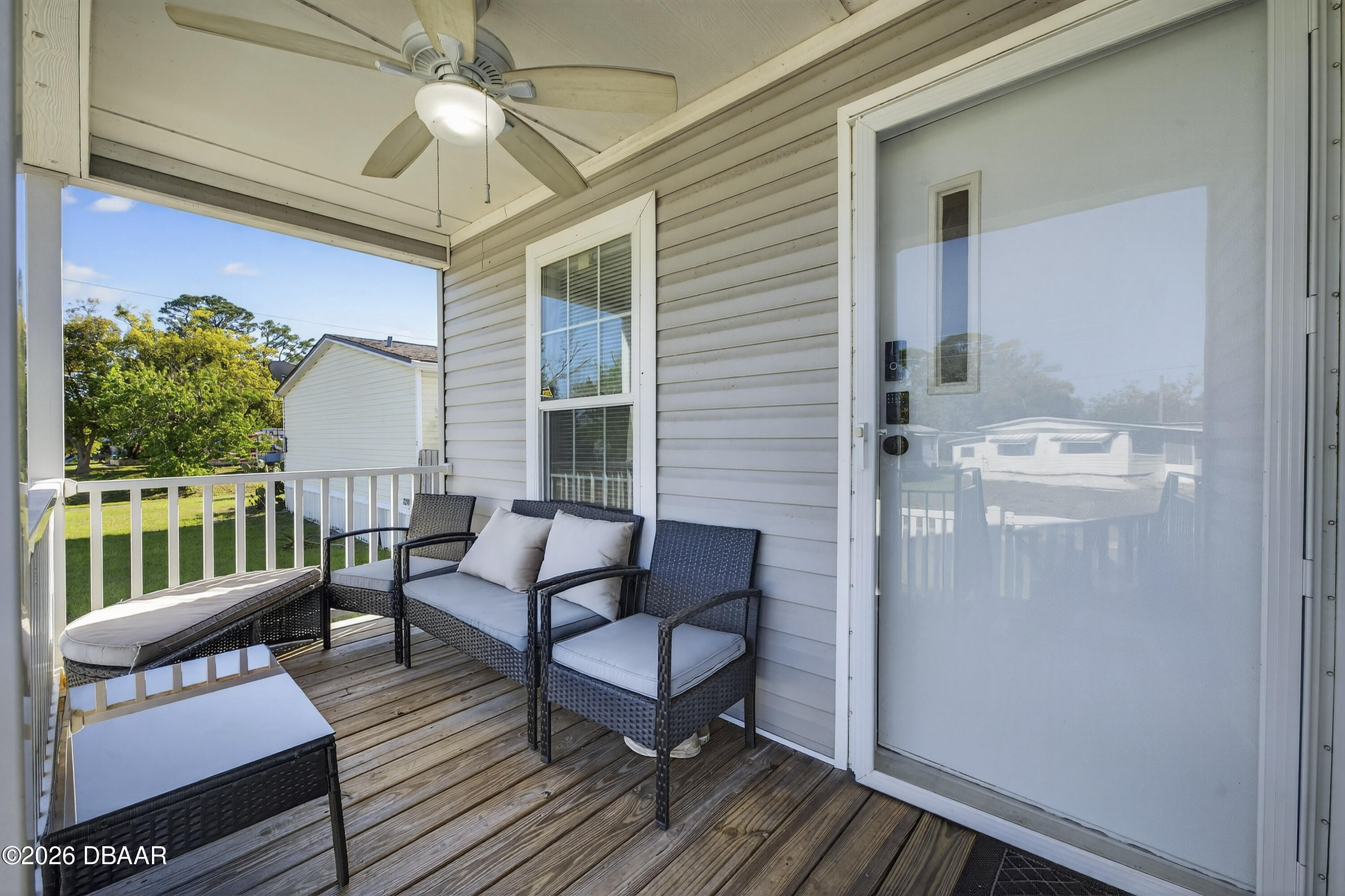 5266 Pineland Avenue