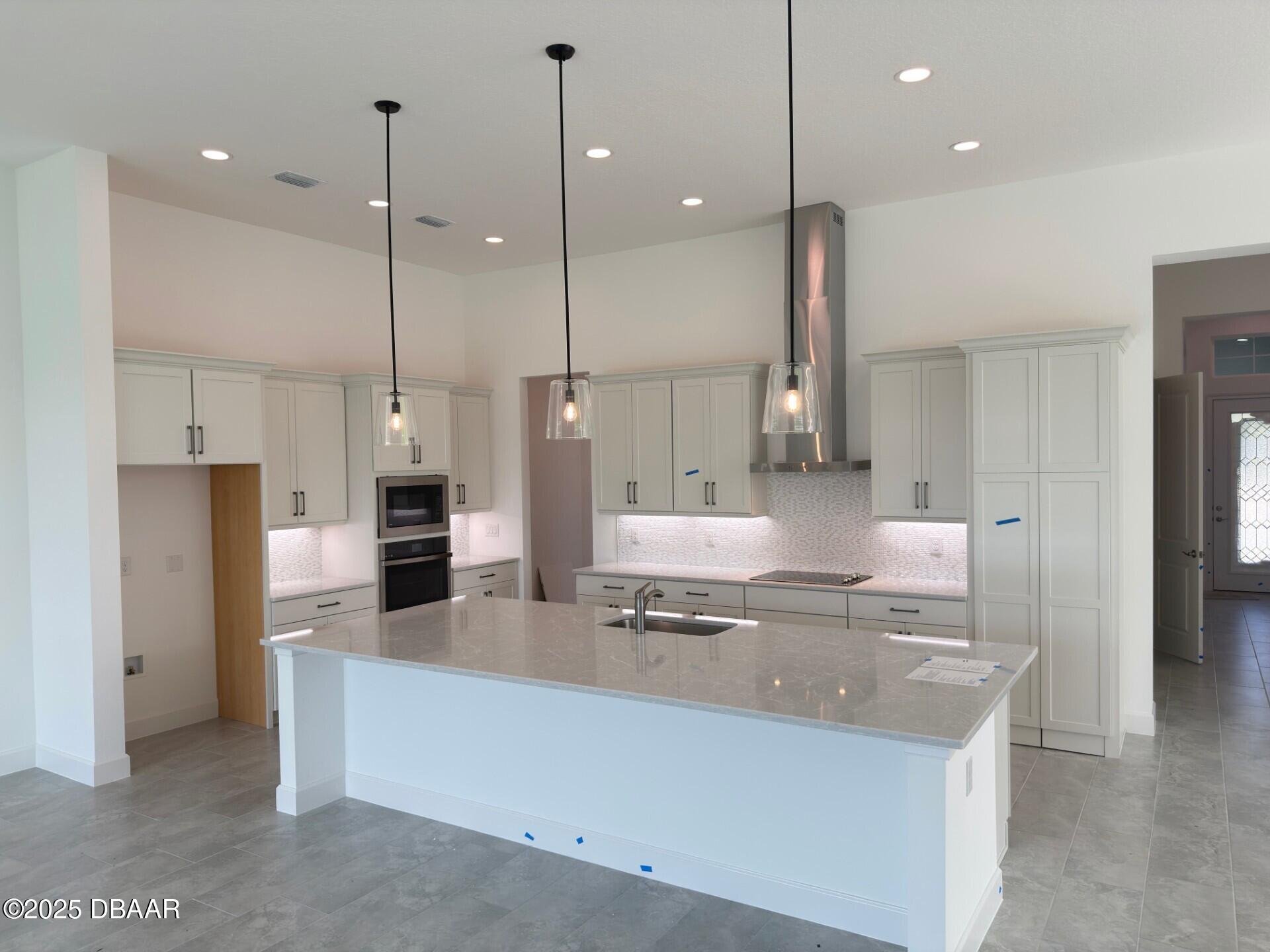 6480 Highfield Village Drive