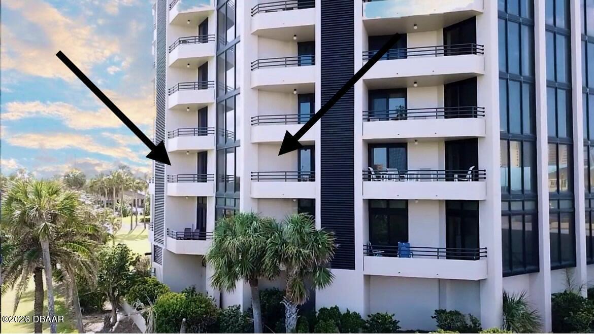 1 Oceans West Boulevard