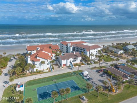 A home in New Smyrna Beach