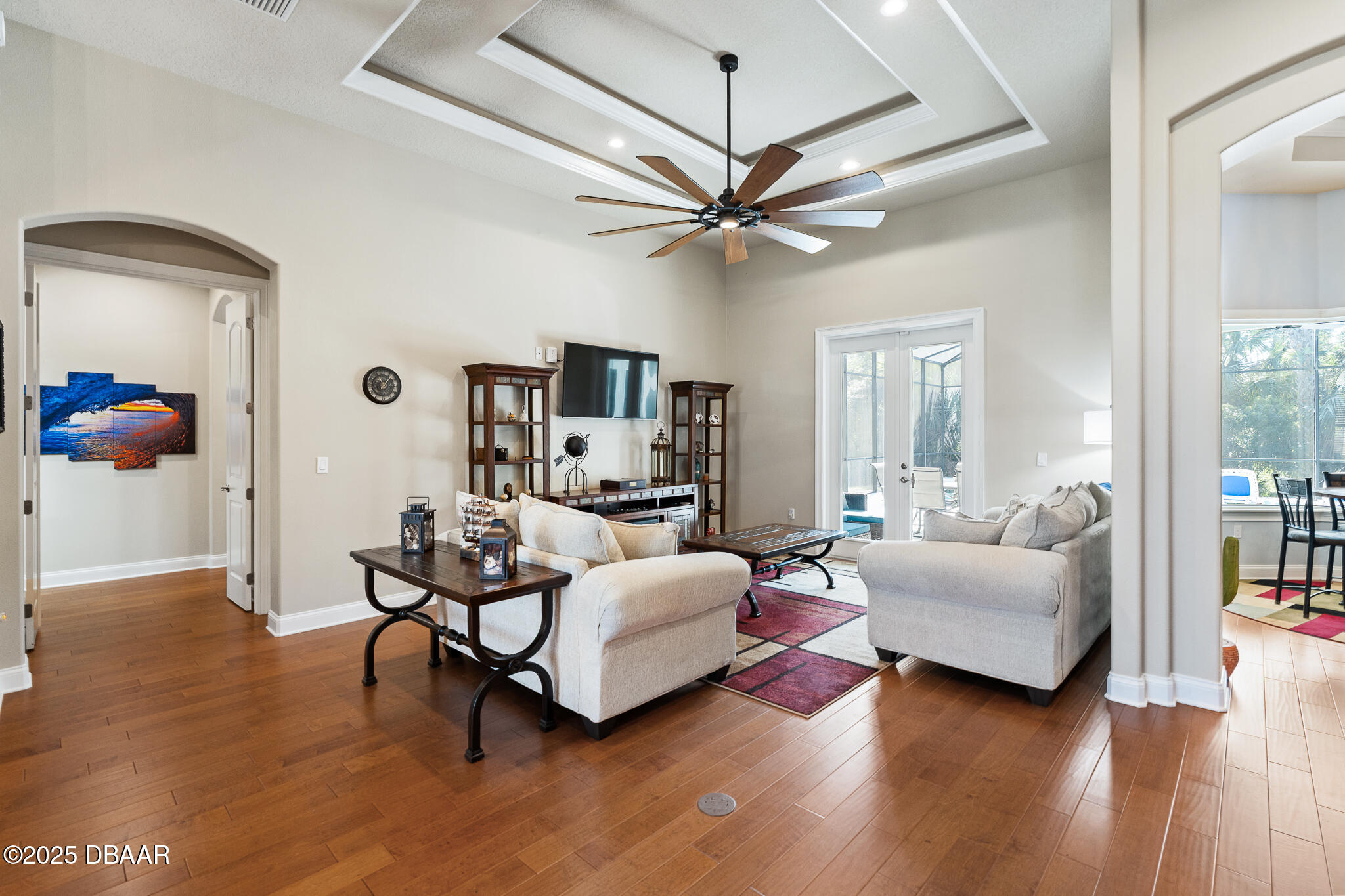 2 Humming Bird Circle