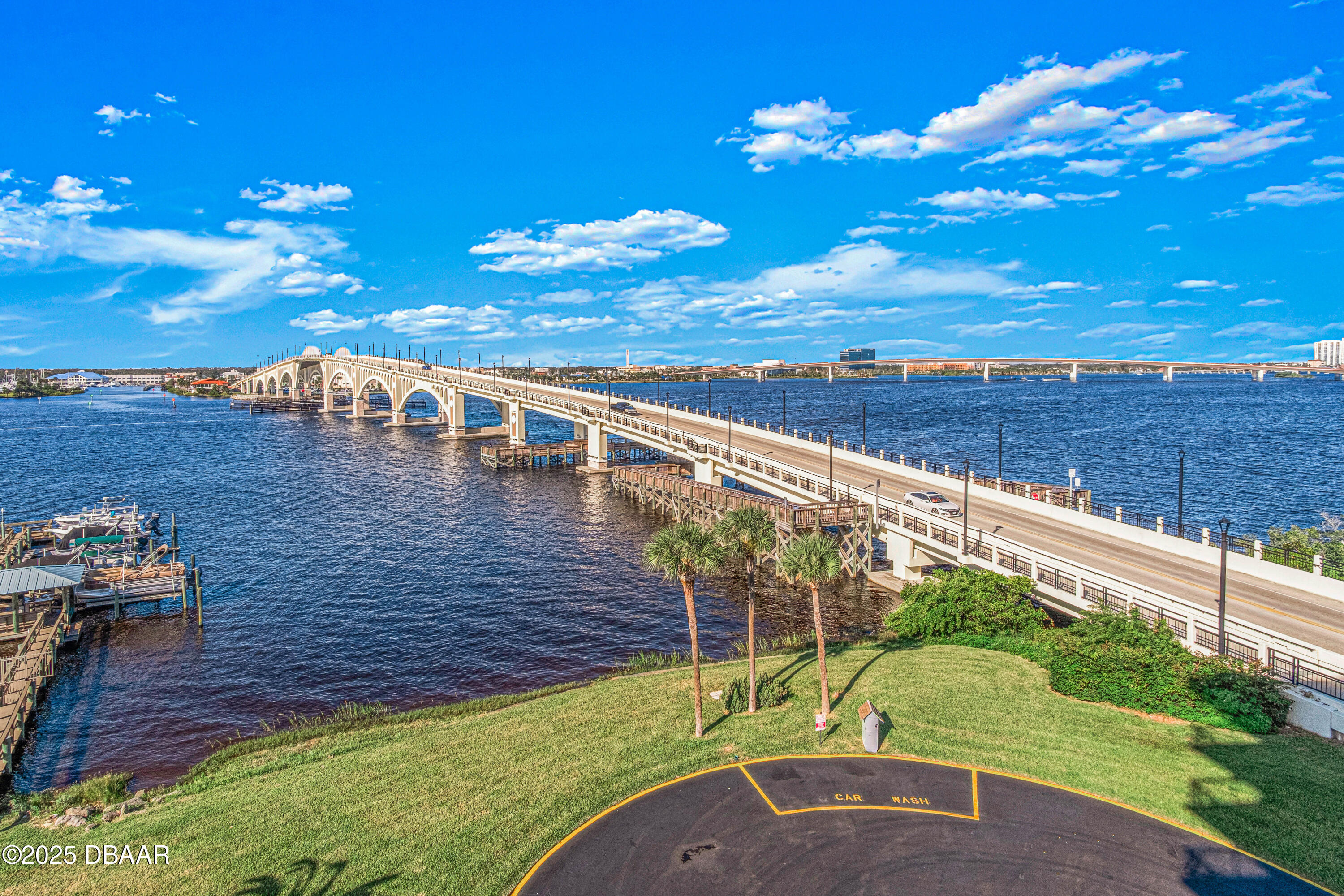 100 Silver Beach Avenue 628