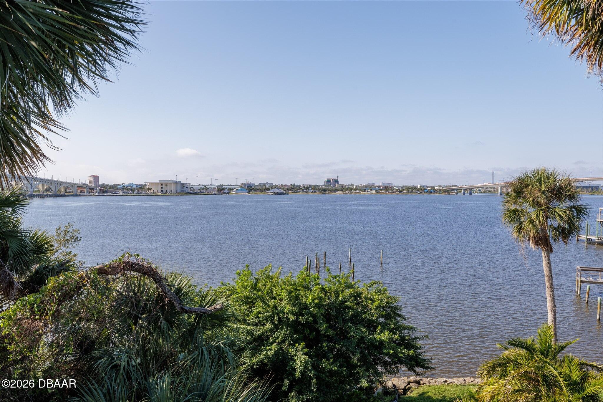 900 S Peninsula Drive