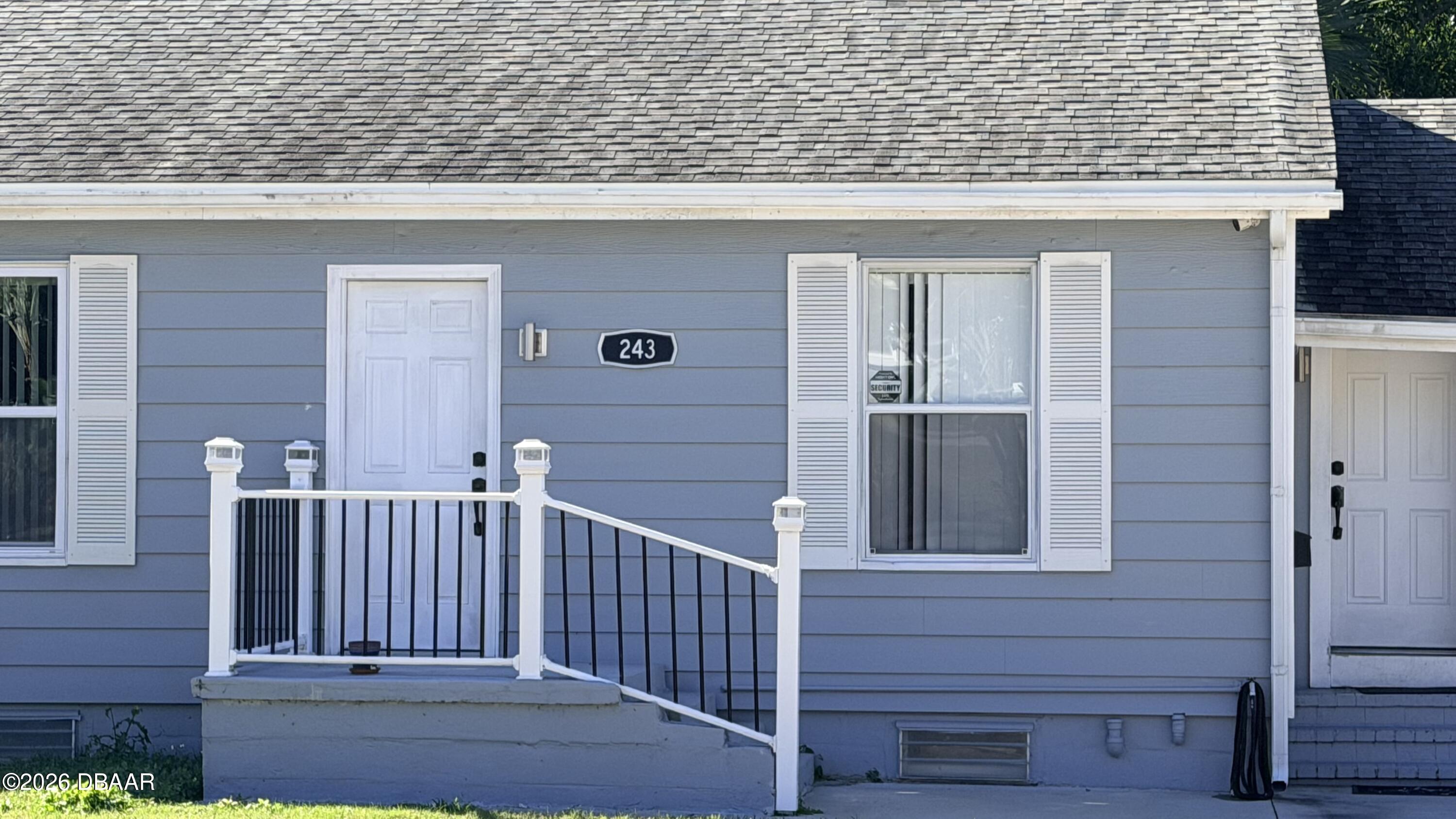 432 N Peninsula Drive