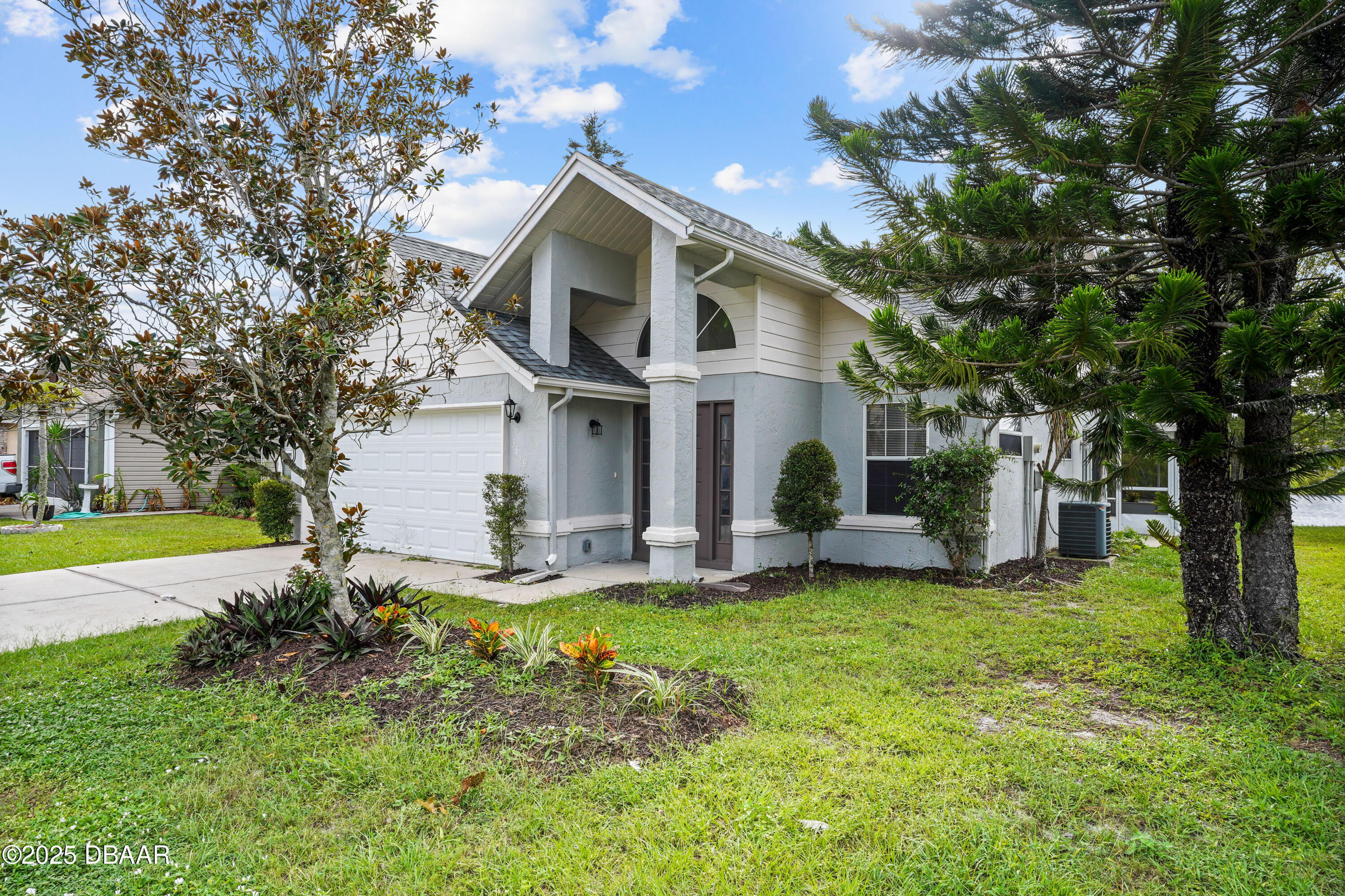 3819 Long Grove Lane