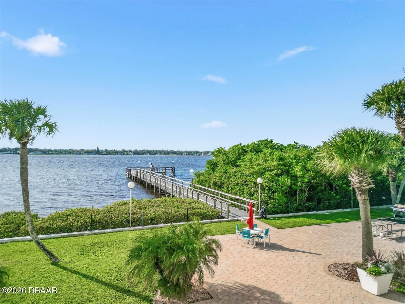 925 N Halifax Avenue