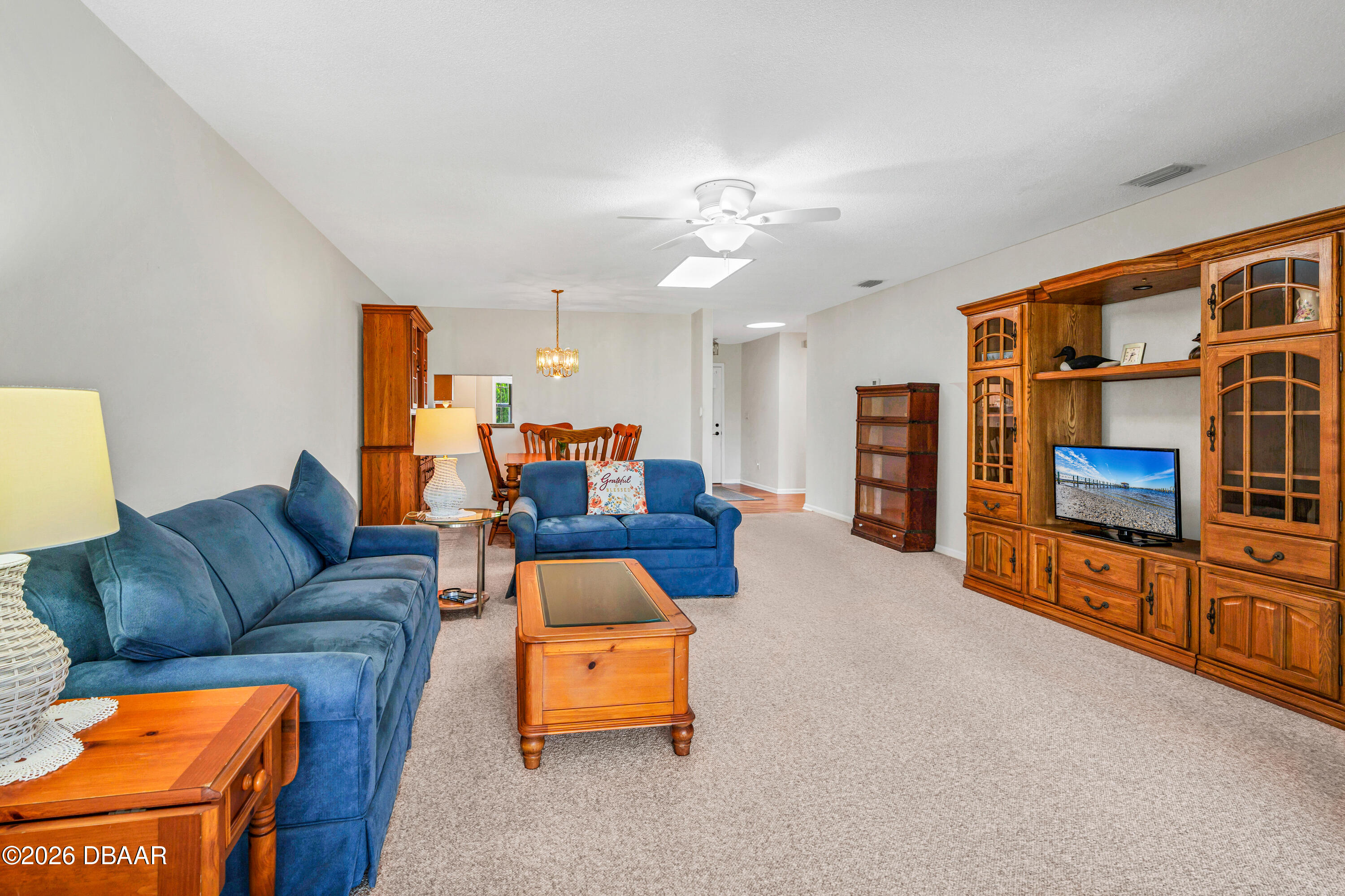 35 Lake Fairgreen Circle
