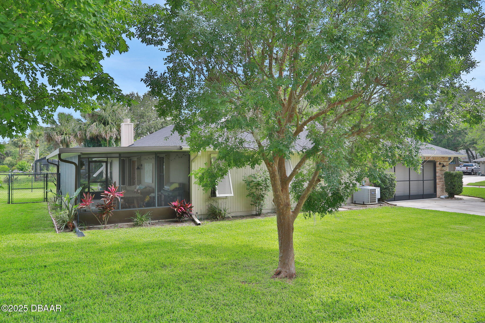 5929 Hatteras Drive