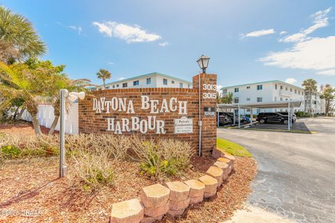 3015 N Halifax Avenue Daytona Beach FL 32118