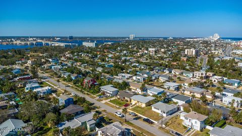 A home in Daytona Beach