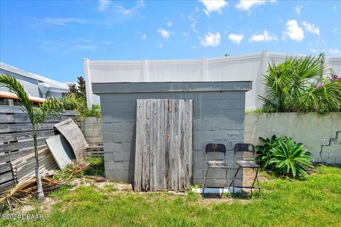 A home in Daytona Beach