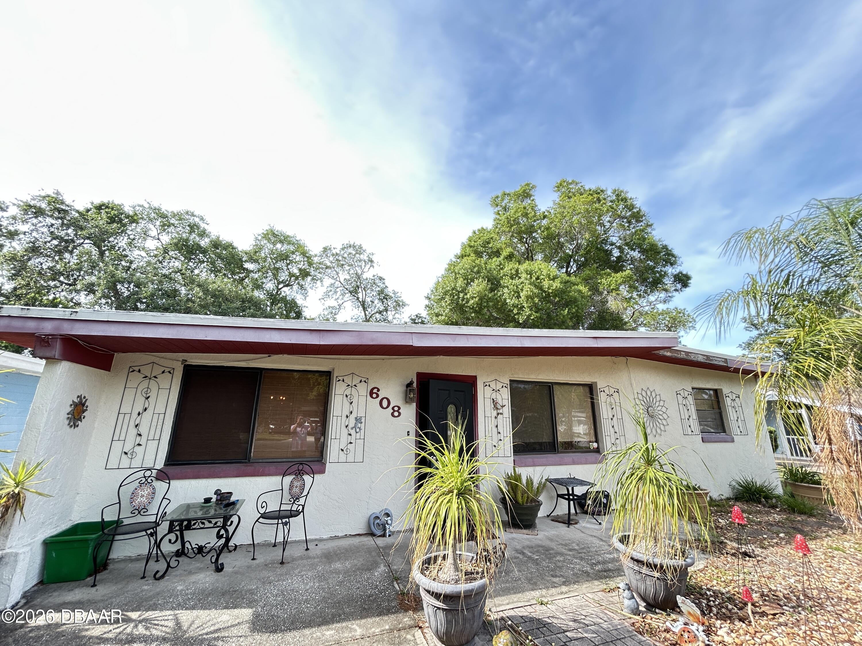 608 Dixie Lane