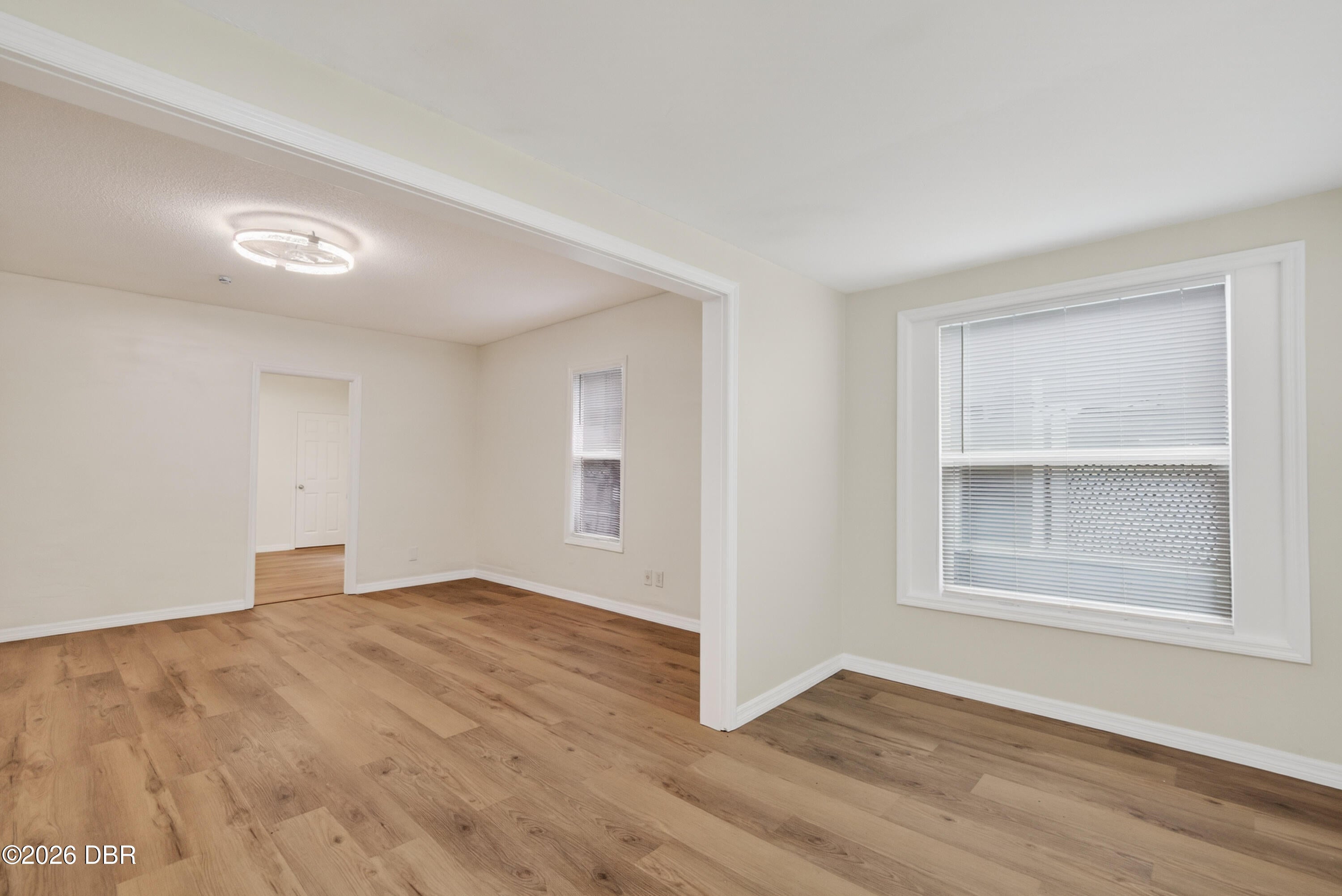 213/215 Live Oak Avenue